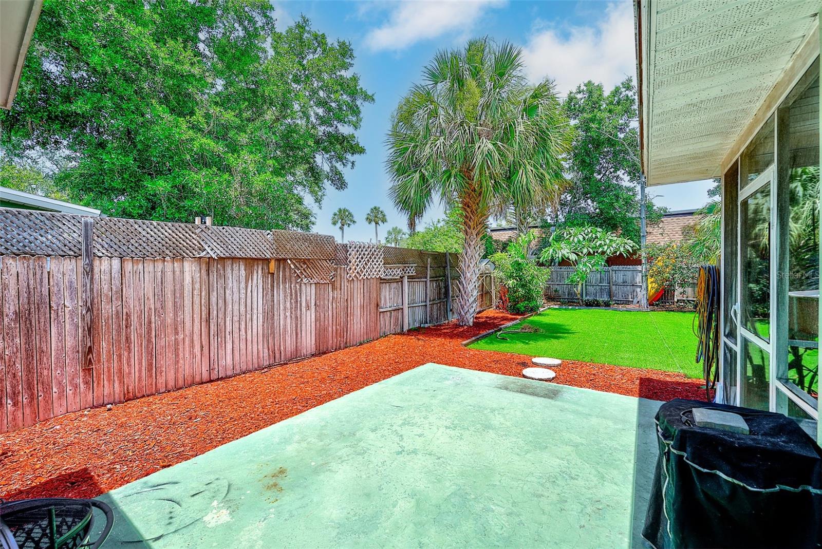 14079 VICTORIA RD, LARGO, FL, 33774