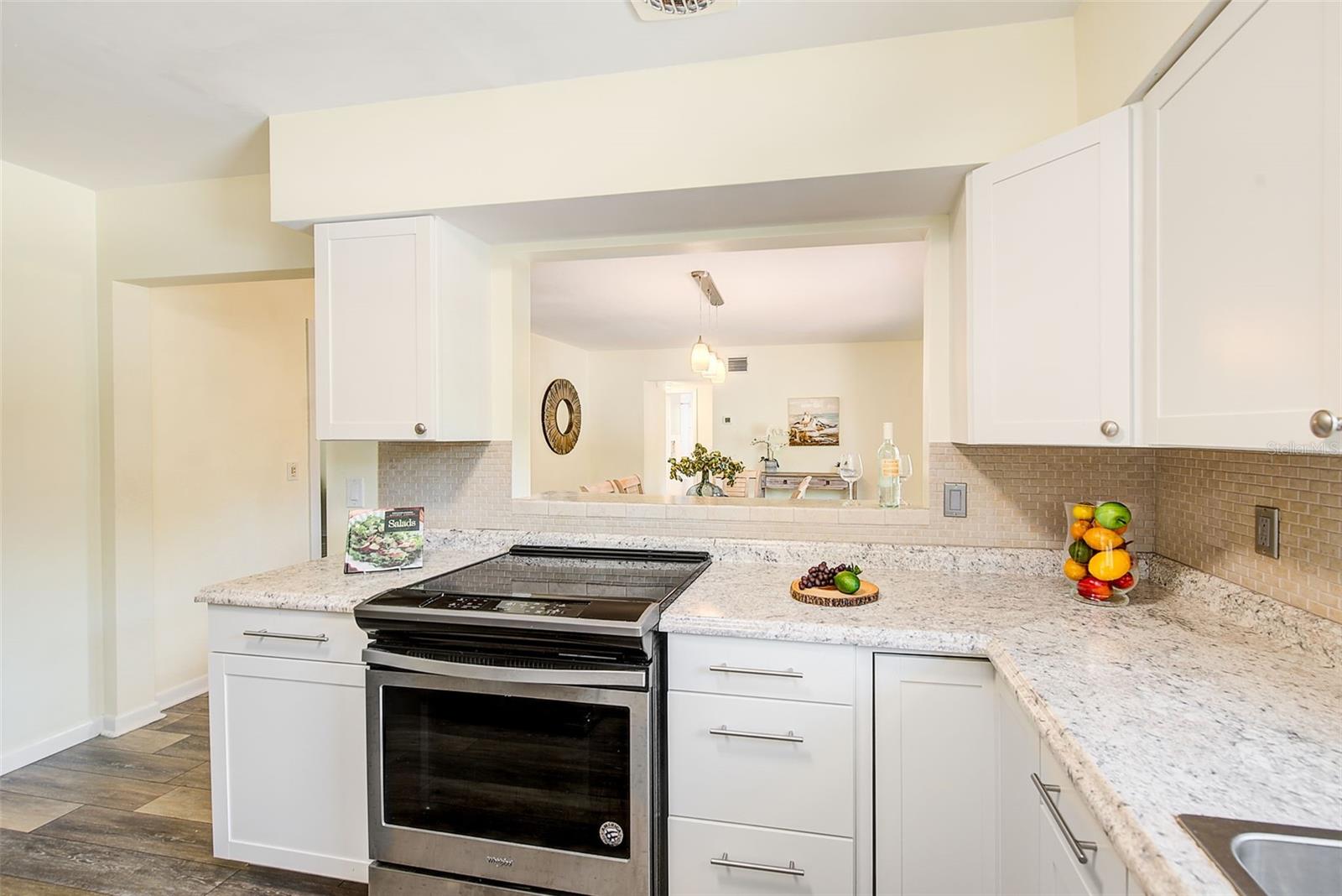 14079 VICTORIA RD, LARGO, FL, 33774