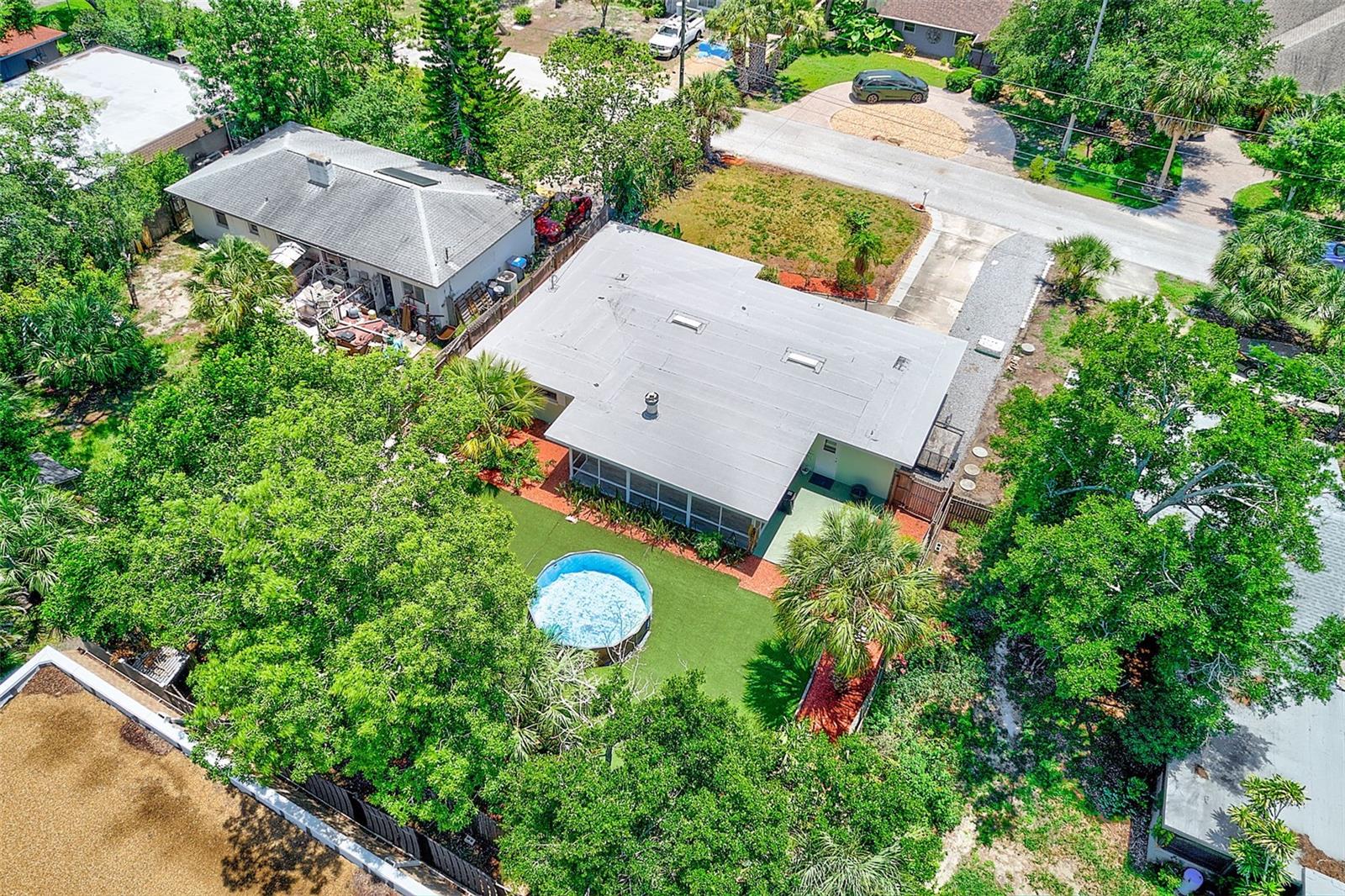 14079 VICTORIA RD, LARGO, FL, 33774