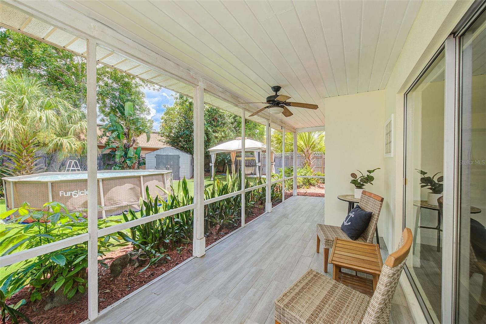 14079 VICTORIA RD, LARGO, FL, 33774
