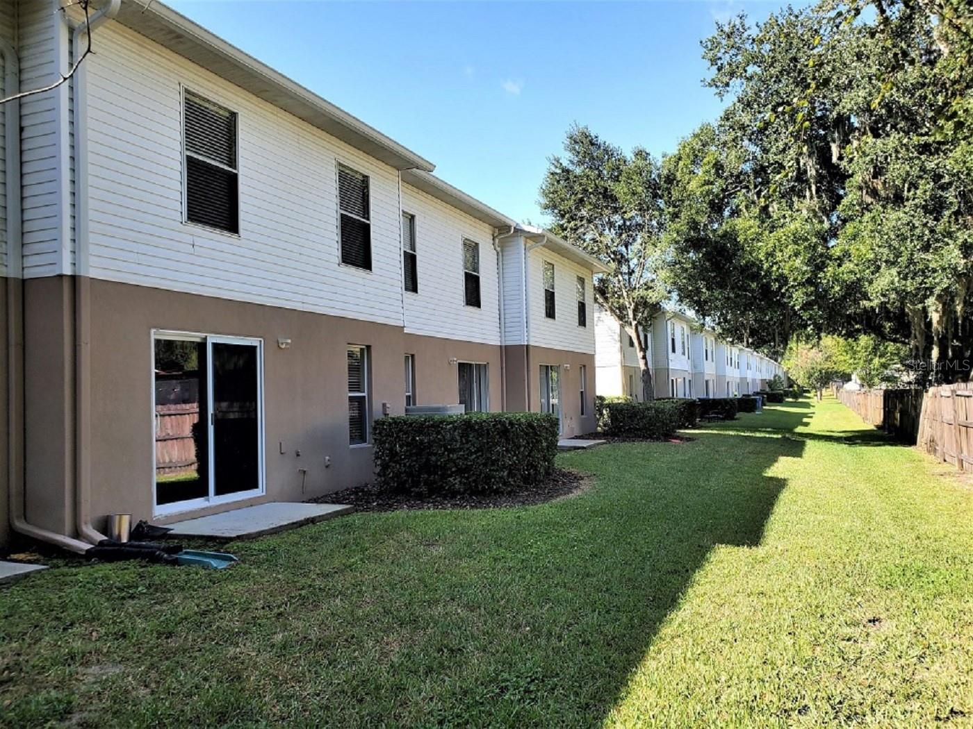 9870 ASHBURN LAKE DR, TAMPA, FL, 33610