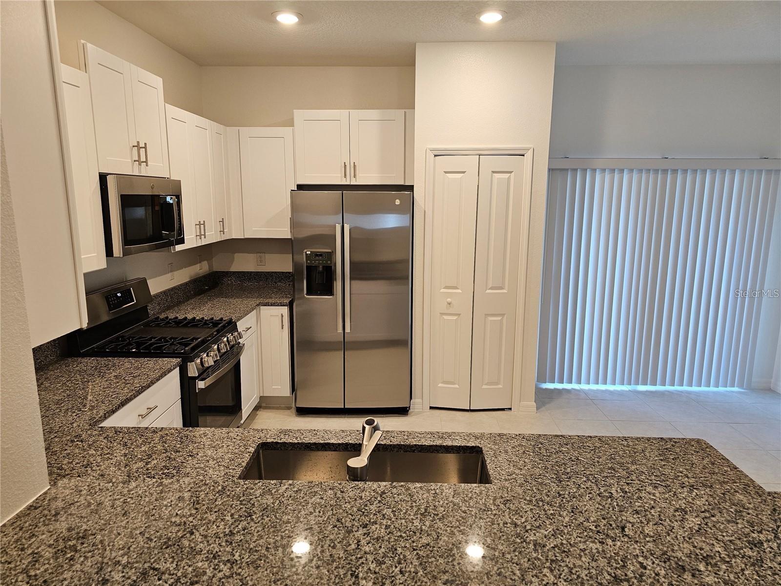 8309 CRESCENT OAKS DR, NEW PORT RICHEY, FL, 34655
