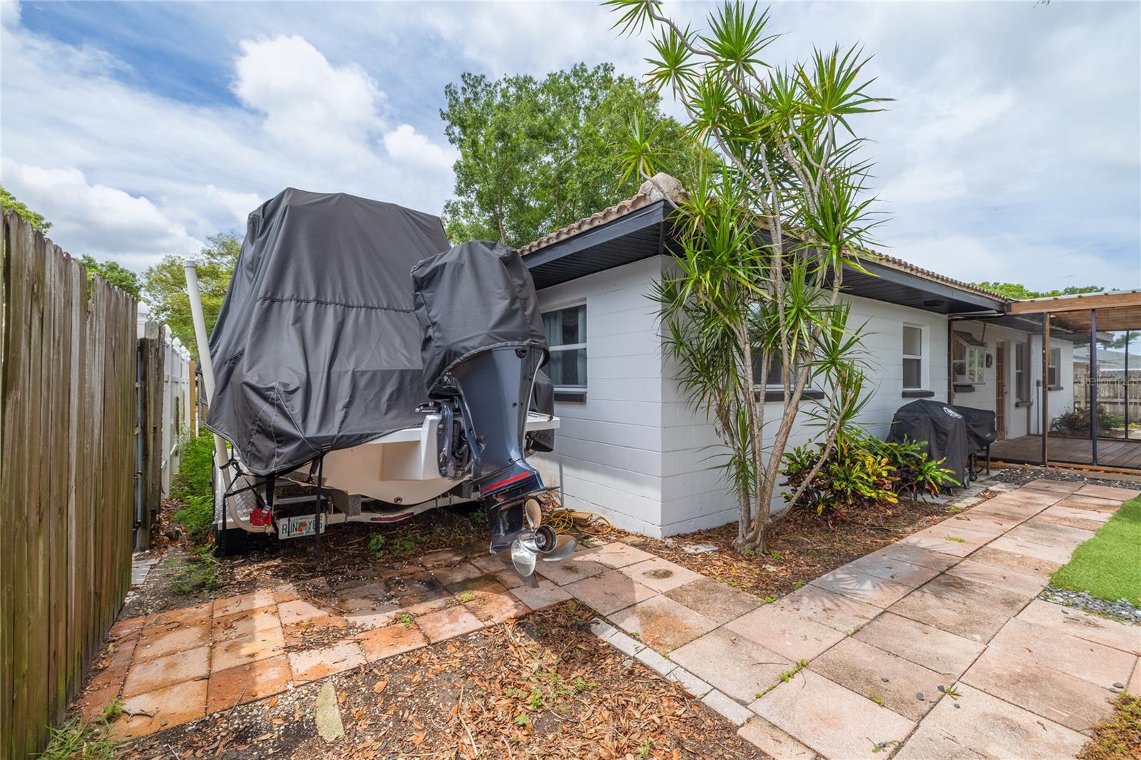 5271 35TH AVE N, ST PETERSBURG, FL, 33710