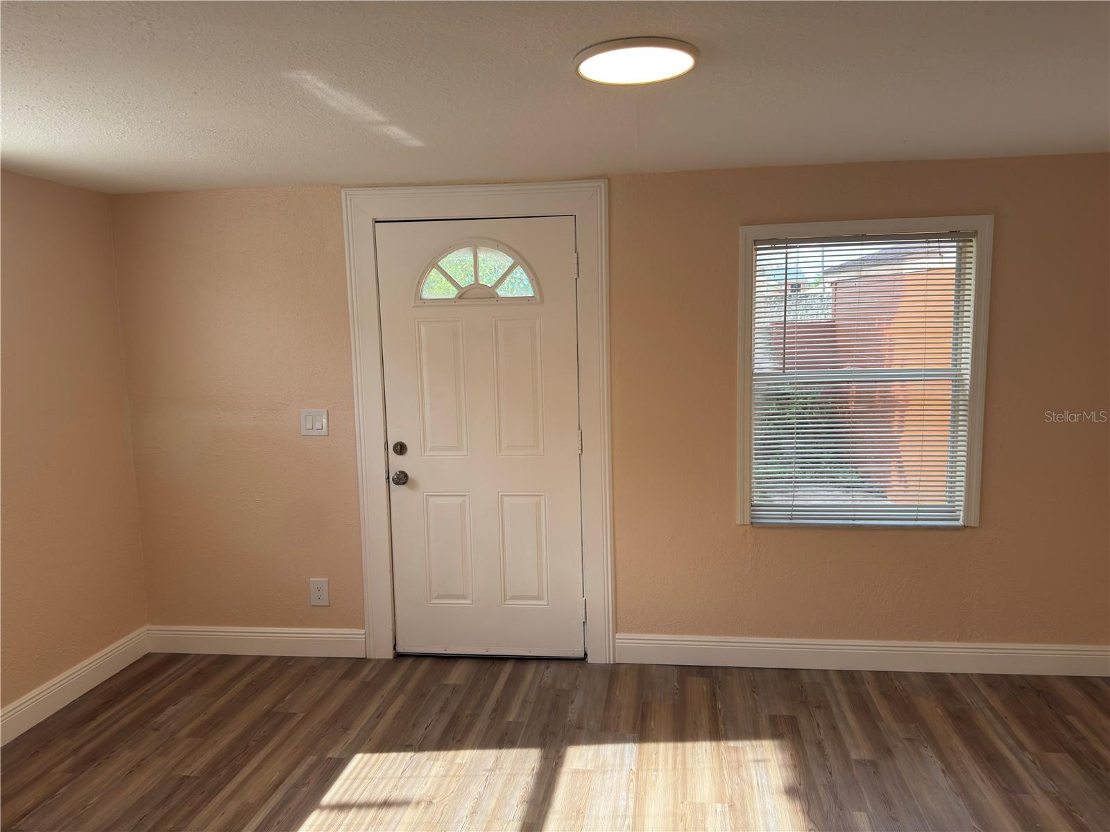 2514 W SAINT JOHN ST, TAMPA, FL, 33607