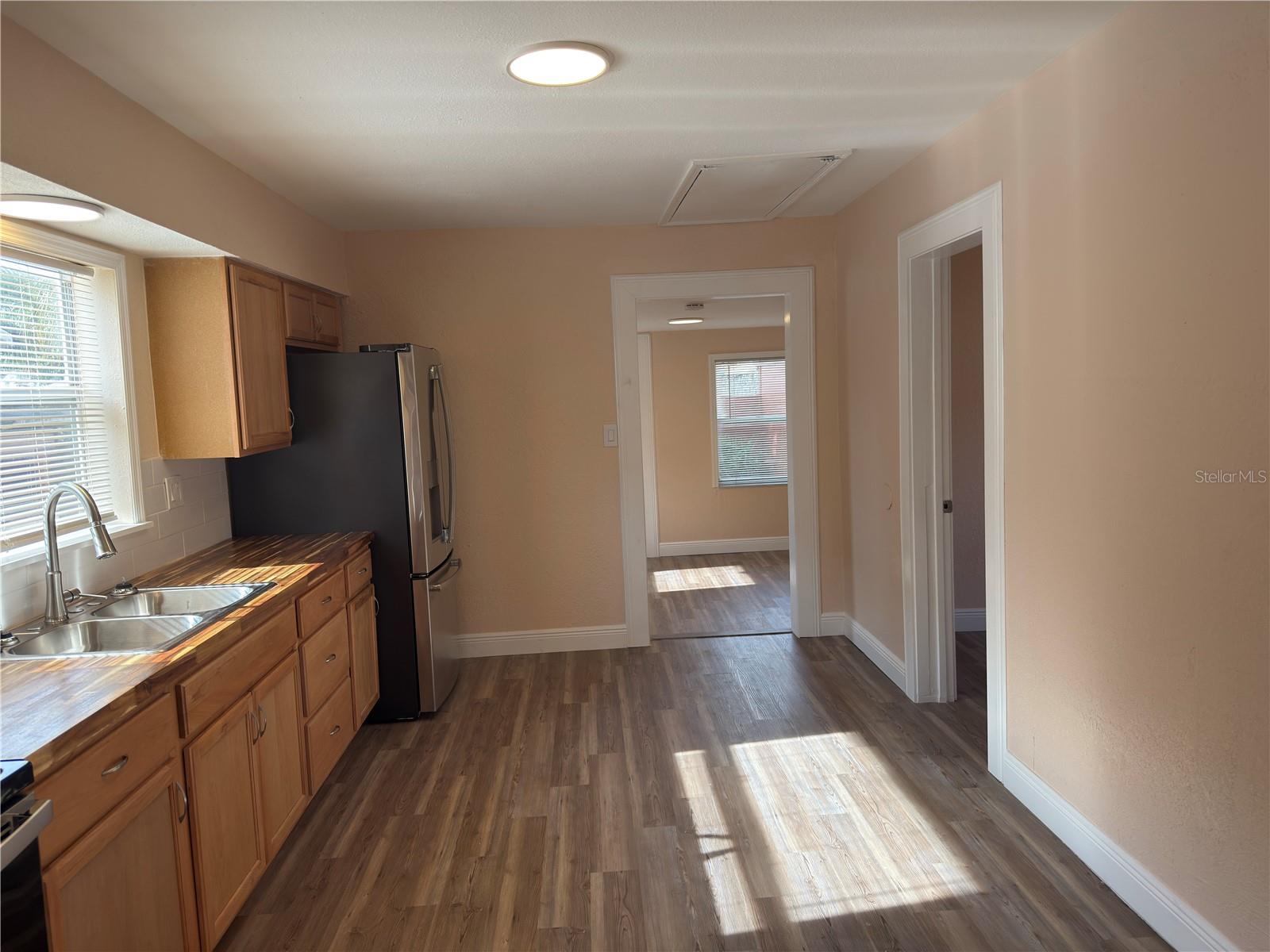 2514 W SAINT JOHN ST, TAMPA, FL, 33607