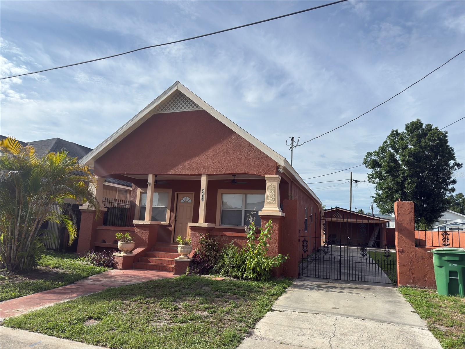 2514 W SAINT JOHN ST, TAMPA, FL, 33607
