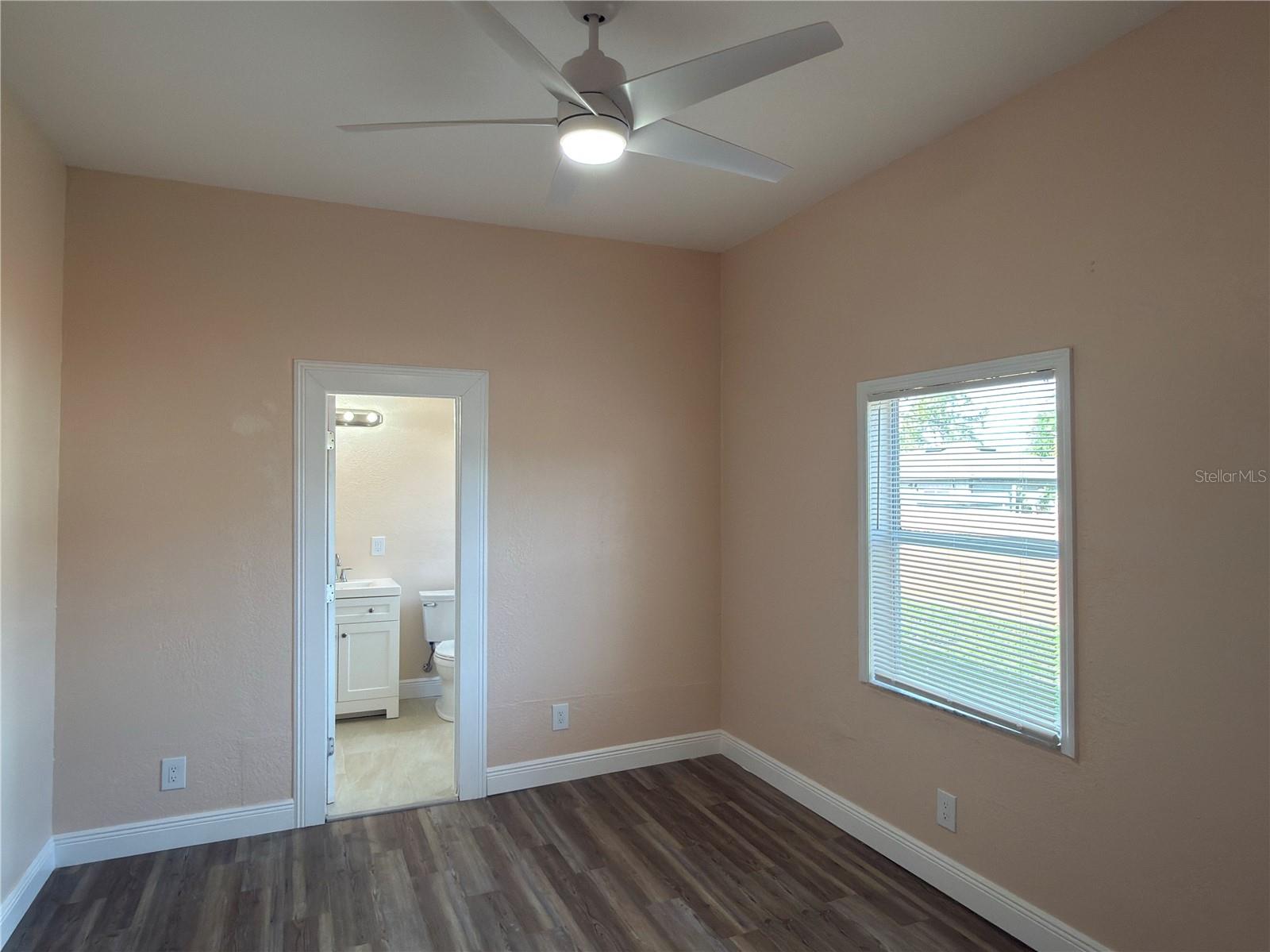 2514 W SAINT JOHN ST, TAMPA, FL, 33607