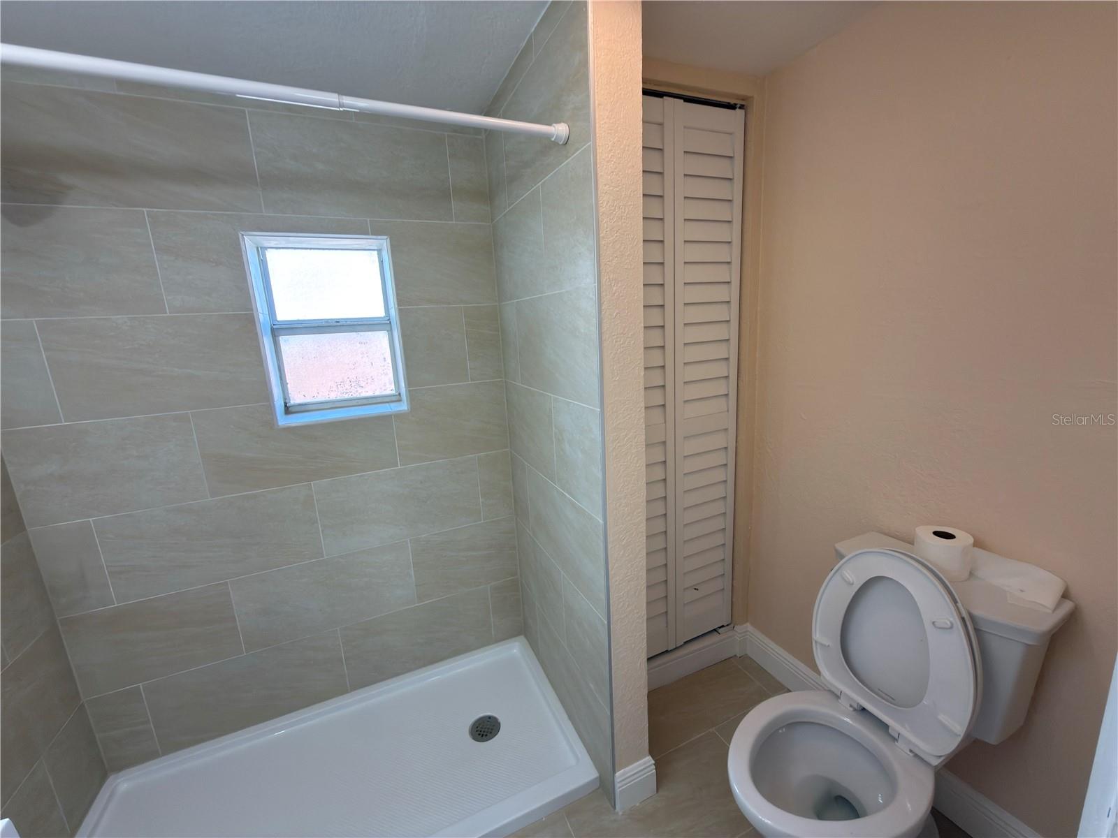 2514 W SAINT JOHN ST, TAMPA, FL, 33607