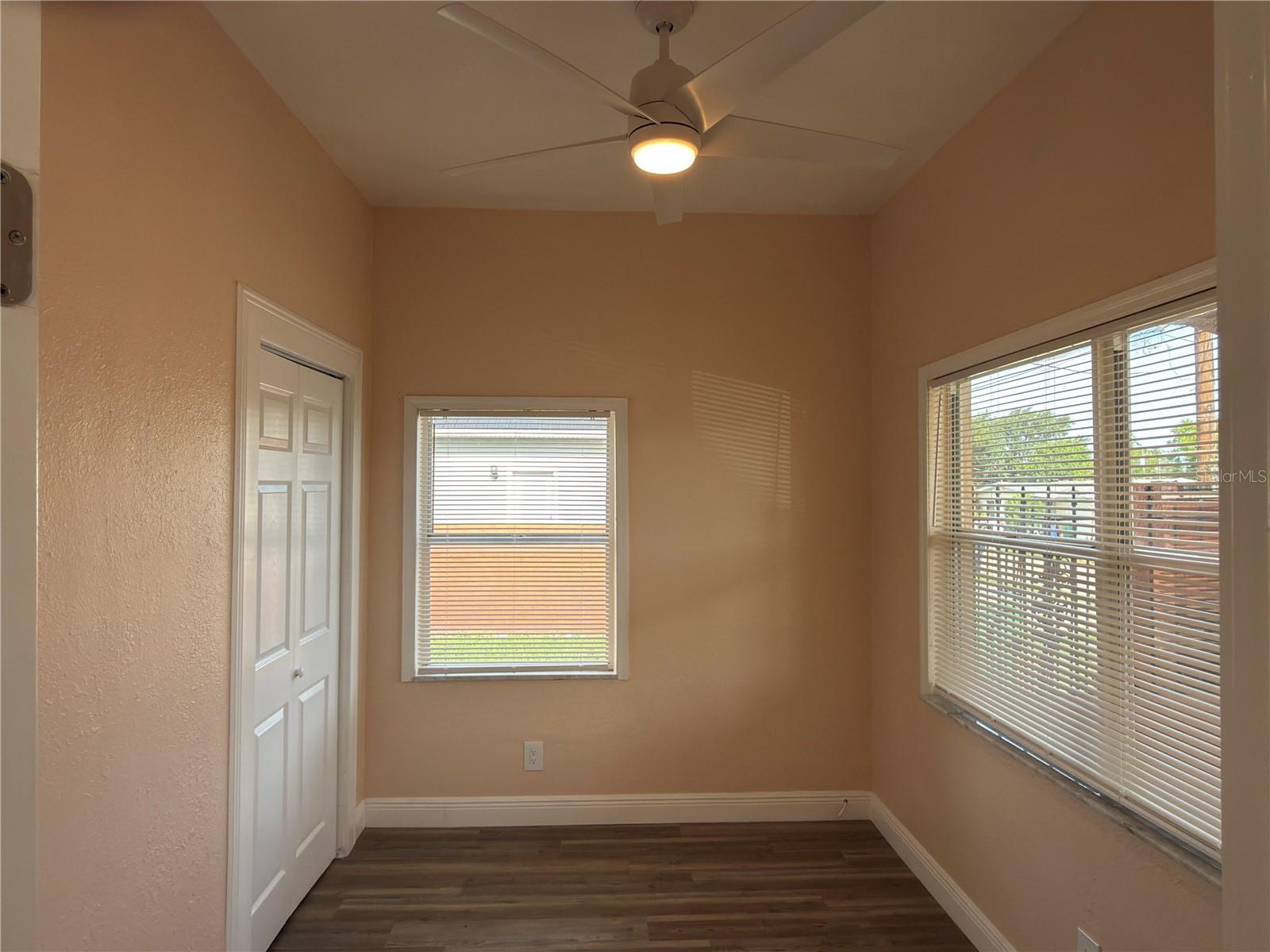2514 W SAINT JOHN ST, TAMPA, FL, 33607