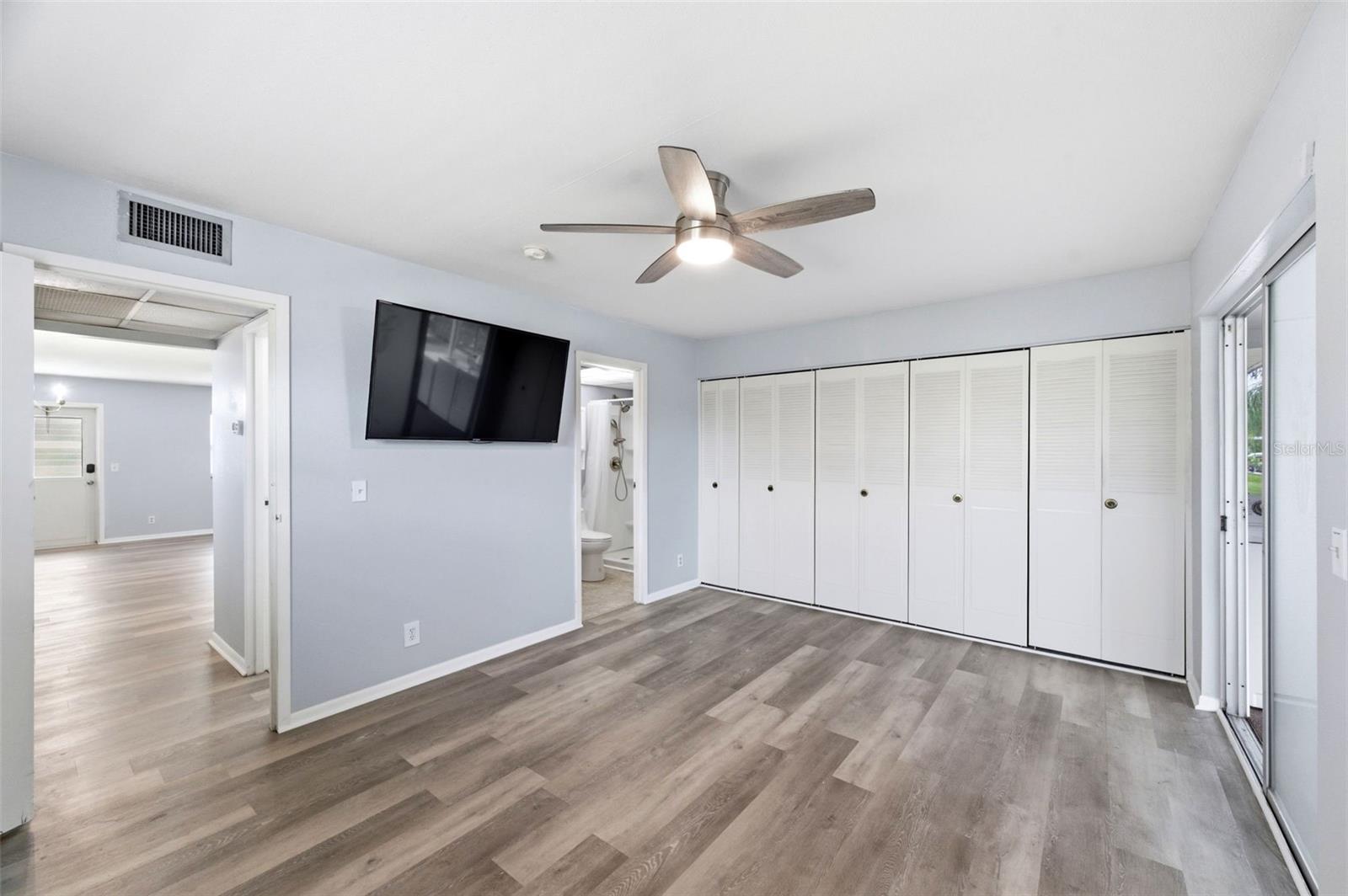 1801 BEDFORD TER #227, SUN CITY CENTER, FL, 33573