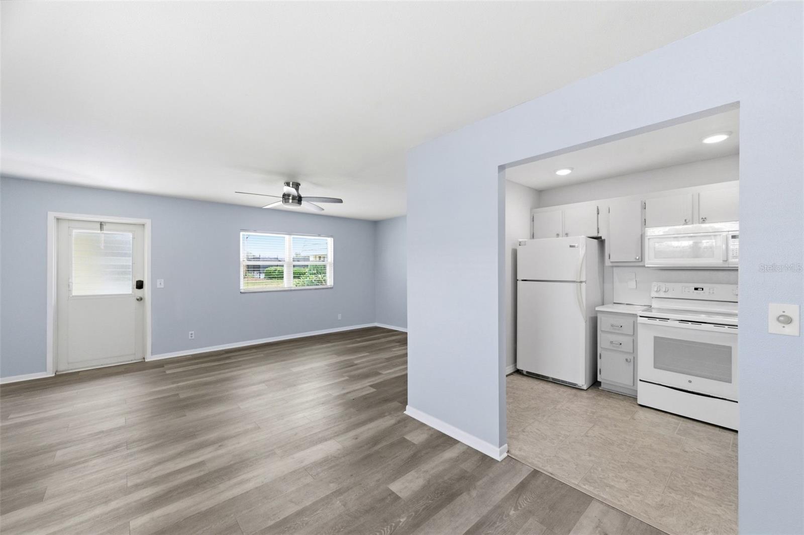 1801 BEDFORD TER #227, SUN CITY CENTER, FL, 33573