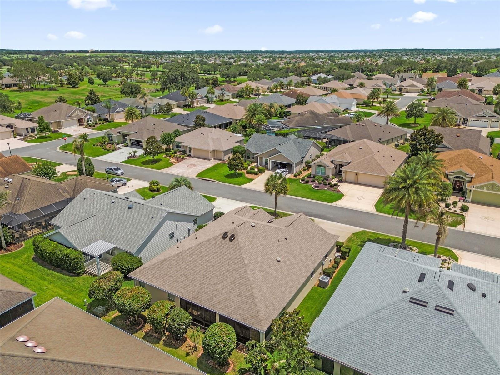 897 FOLKSTONE WAY, THE VILLAGES, FL, 32162