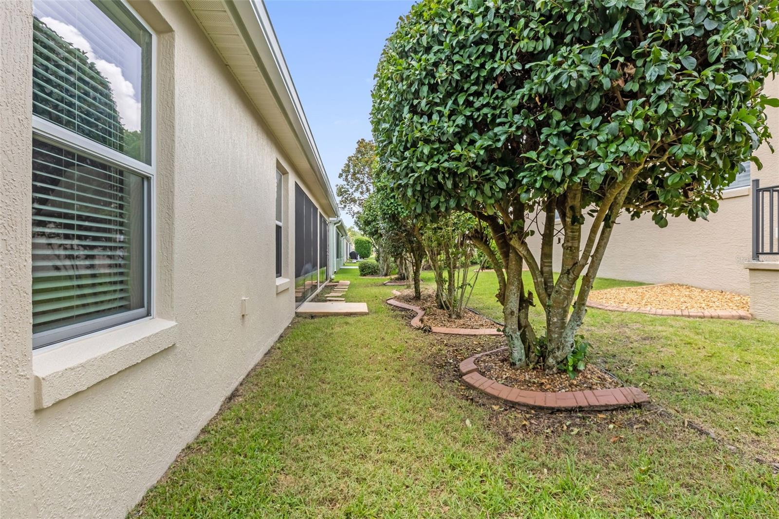897 FOLKSTONE WAY, THE VILLAGES, FL, 32162