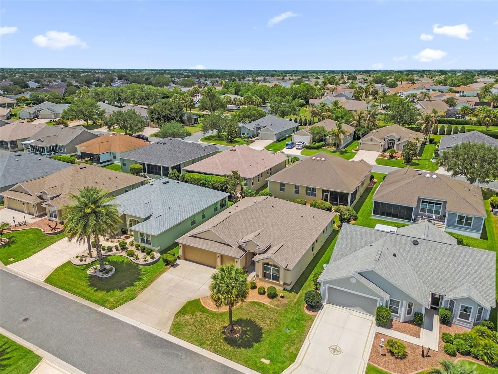 897 FOLKSTONE WAY, THE VILLAGES, FL, 32162