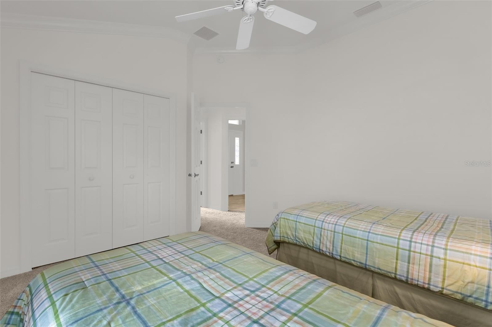 897 FOLKSTONE WAY, THE VILLAGES, FL, 32162