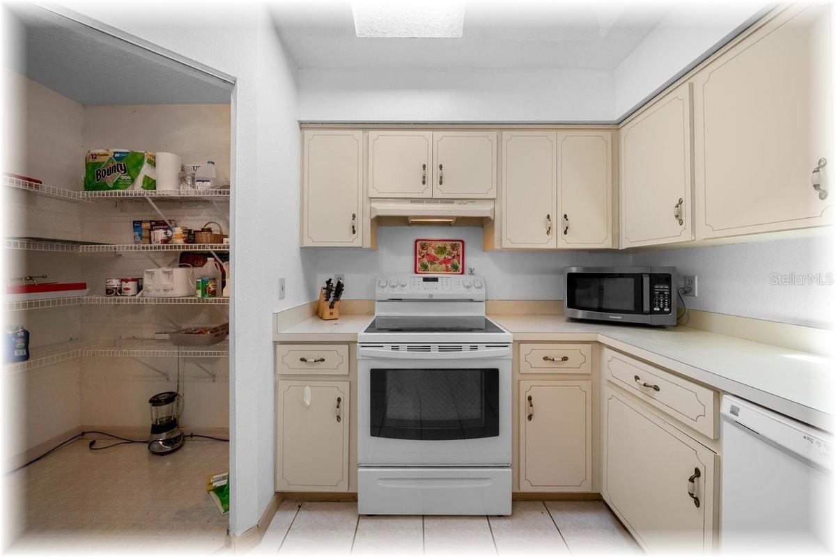 8740 SE 61 AVE, OCALA, FL, 34472