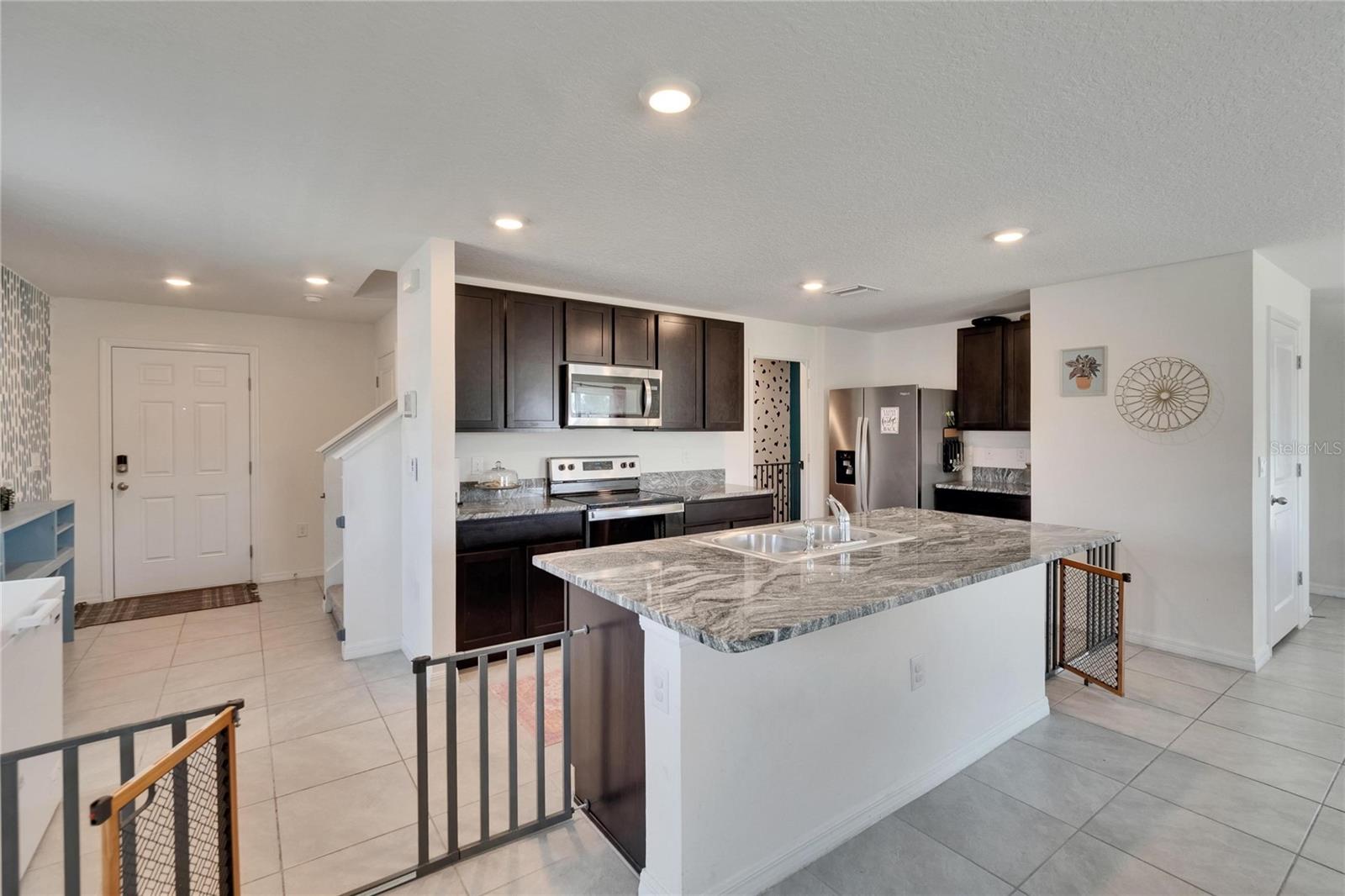 16894 DELIA ST, WIMAUMA, FL, 33598