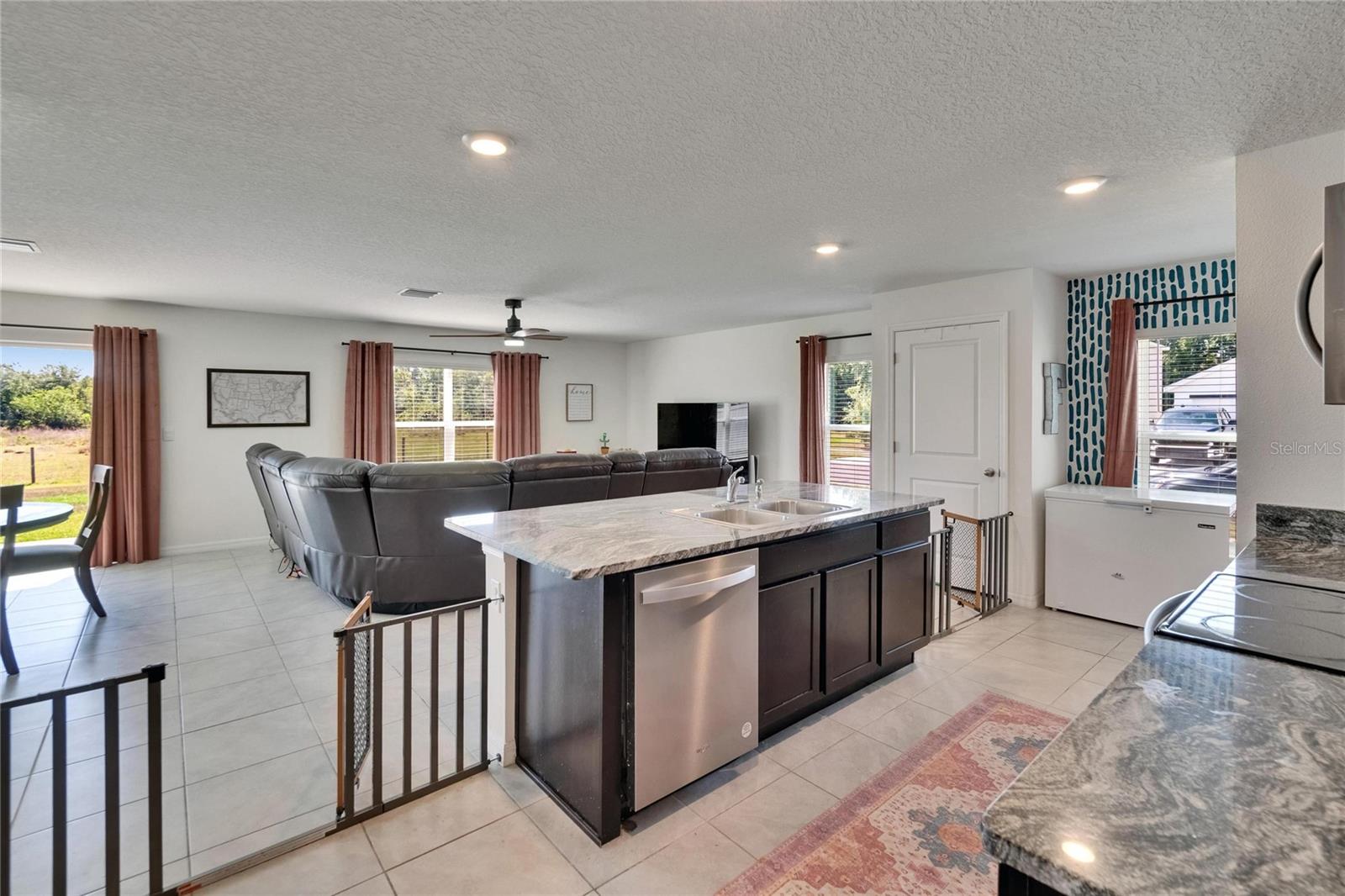 16894 DELIA ST, WIMAUMA, FL, 33598