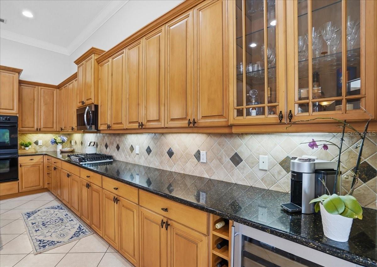 8843 17TH AVENUE CIR NW, BRADENTON, FL, 34209