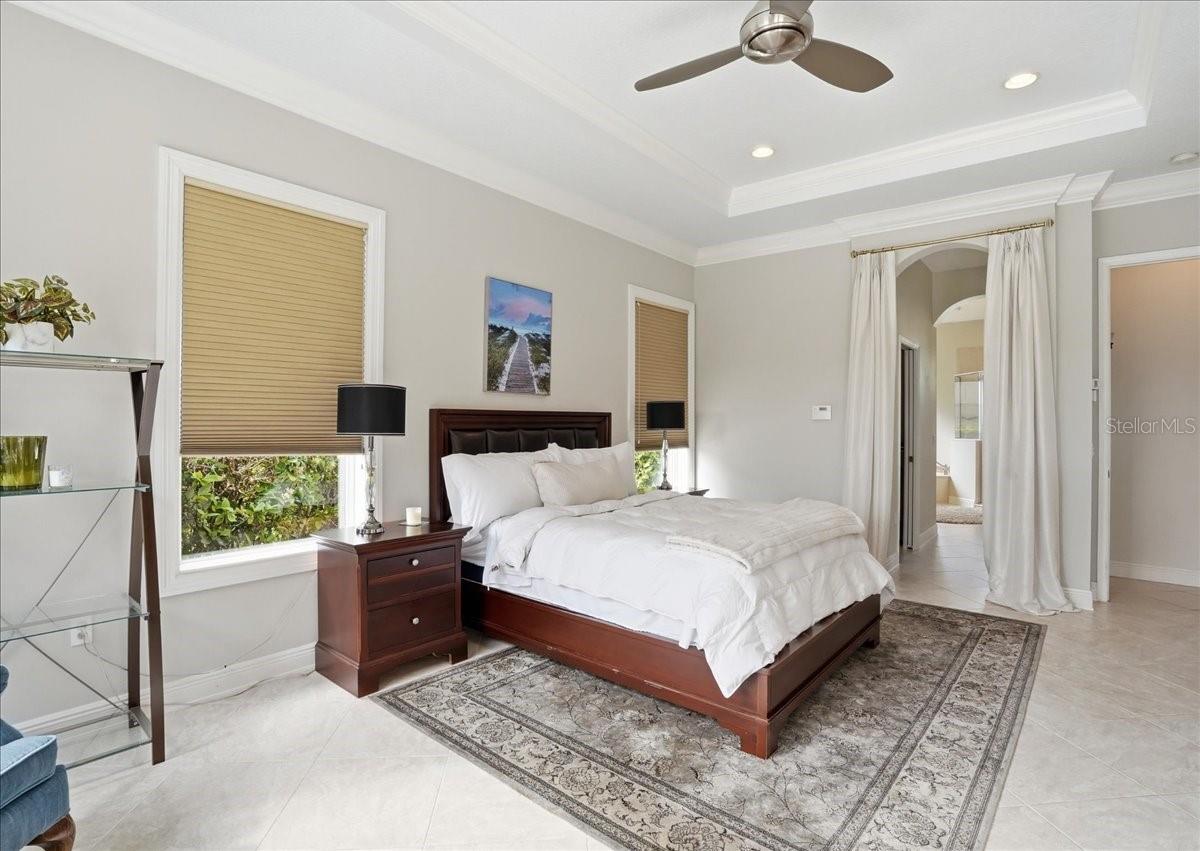 8843 17TH AVENUE CIR NW, BRADENTON, FL, 34209