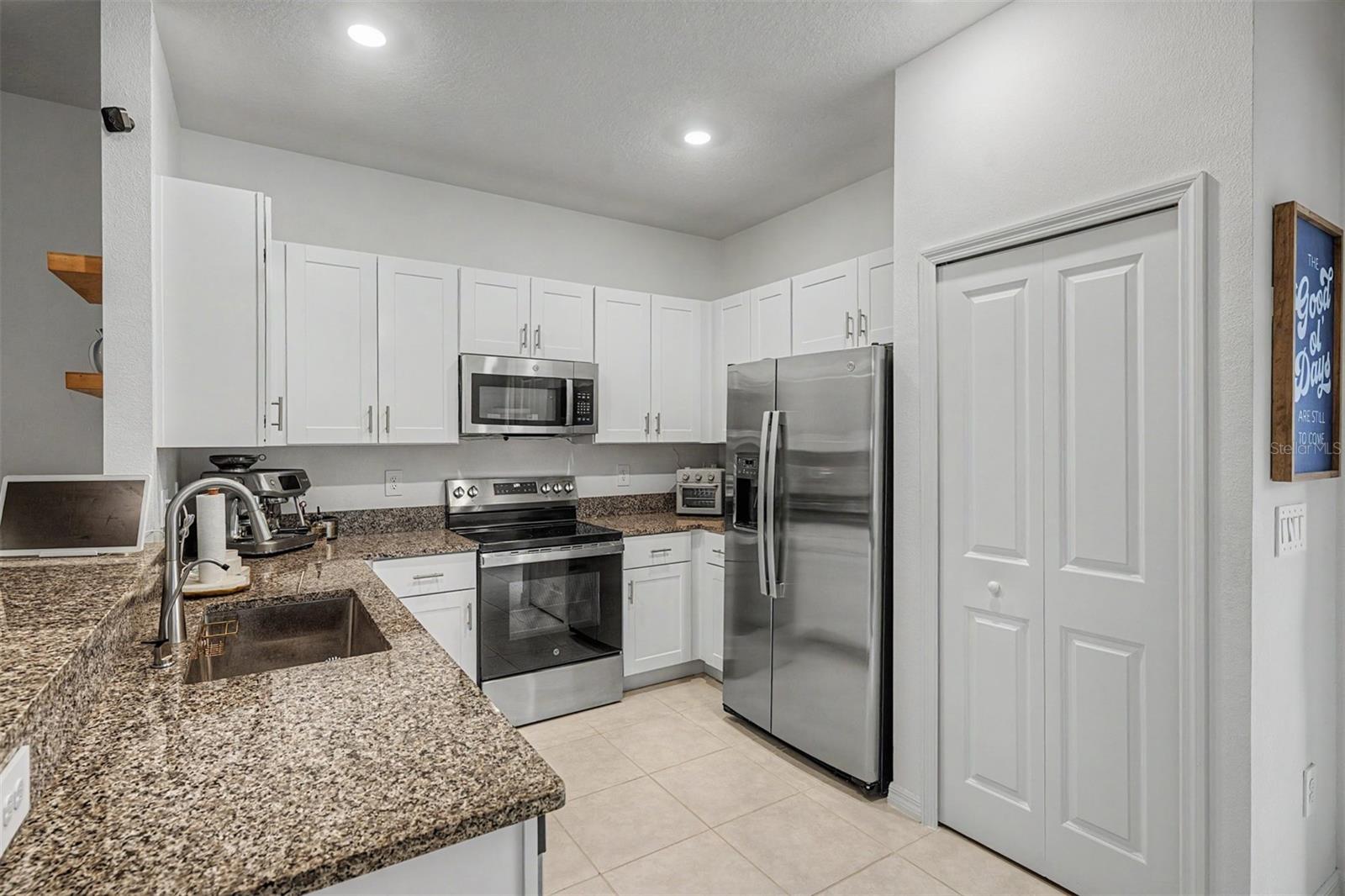 10261 HONEY HAMMOCK WAY, SAN ANTONIO, FL, 33576