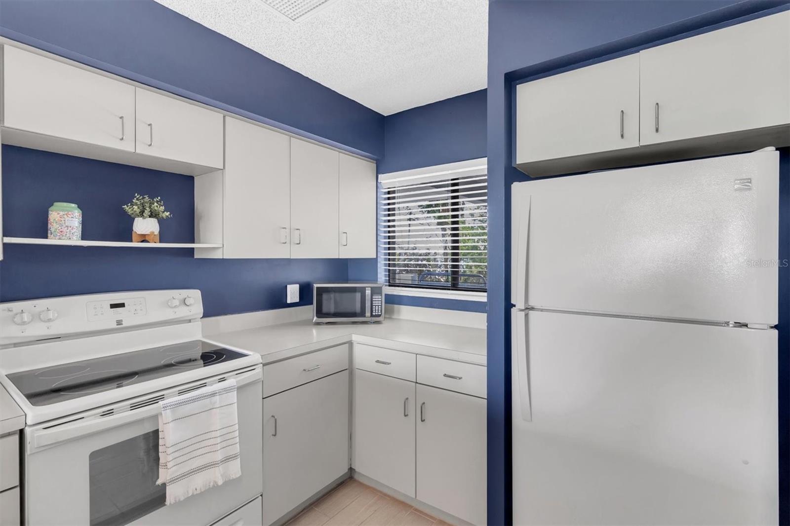 4823 EBBTIDE LN #104, PORT RICHEY, FL, 34668