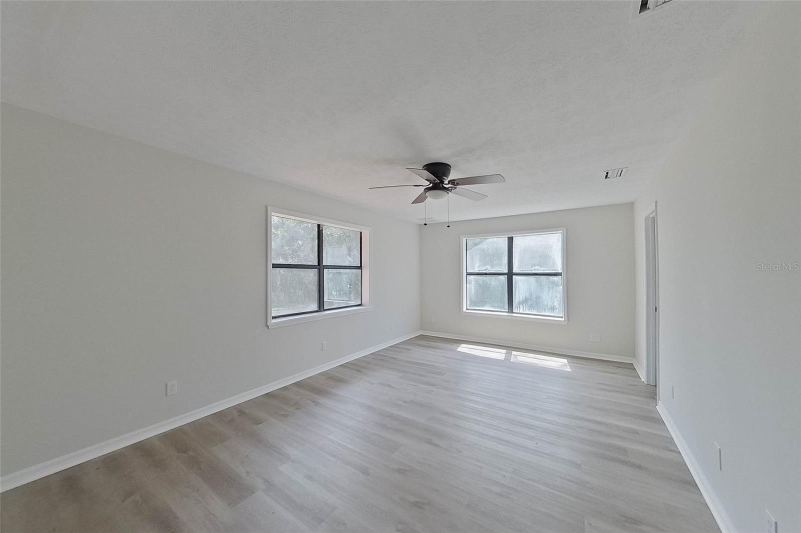 6249 LAKE DR, STARKE, FL, 32091