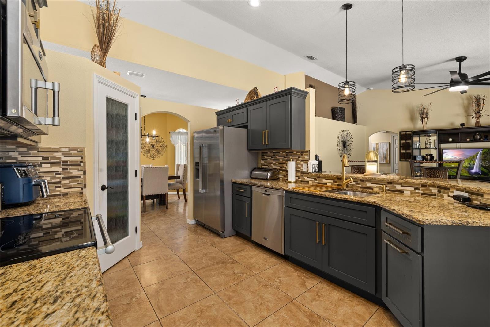 121 NADELL AVE NW, PALM BAY, FL, 32907