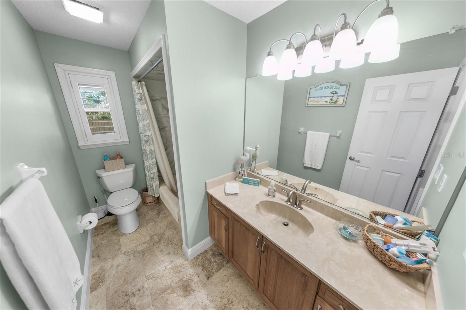 64 BUSCHMAN DR, PONCE INLET, FL, 32127