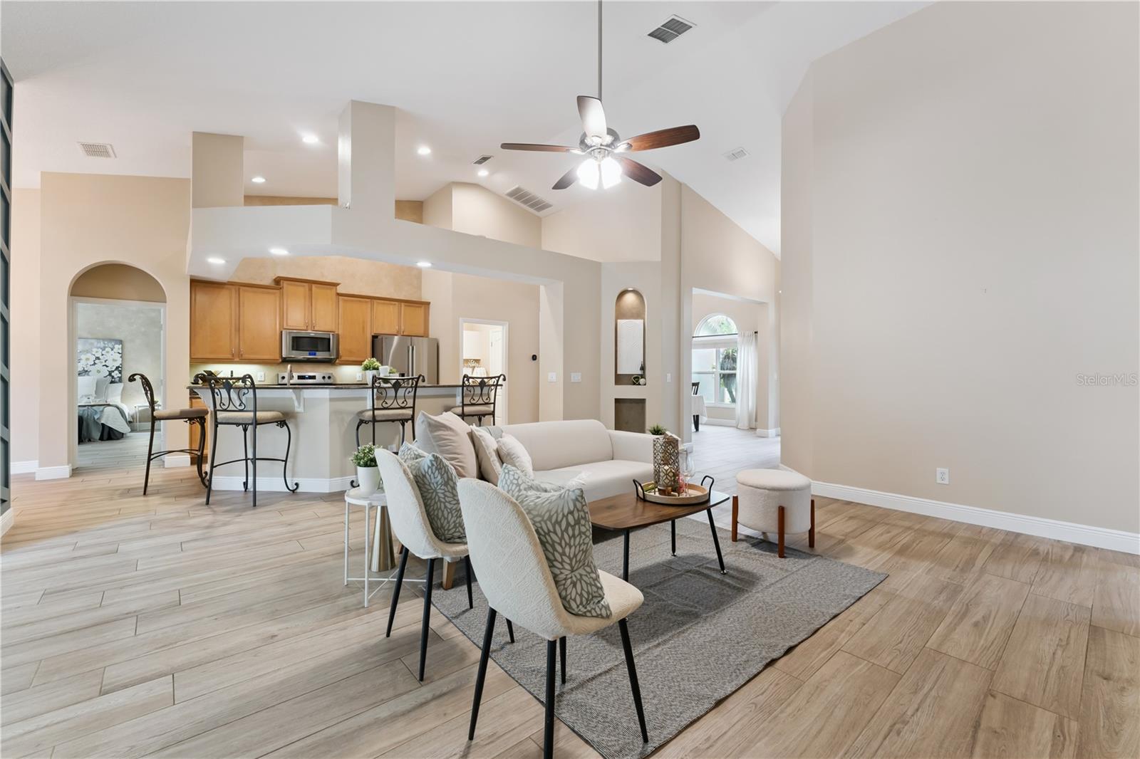657 MOUNT STIRLING AVE, APOPKA, FL, 32712