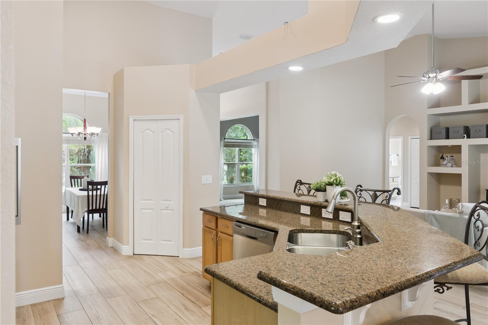 657 MOUNT STIRLING AVE, APOPKA, FL, 32712