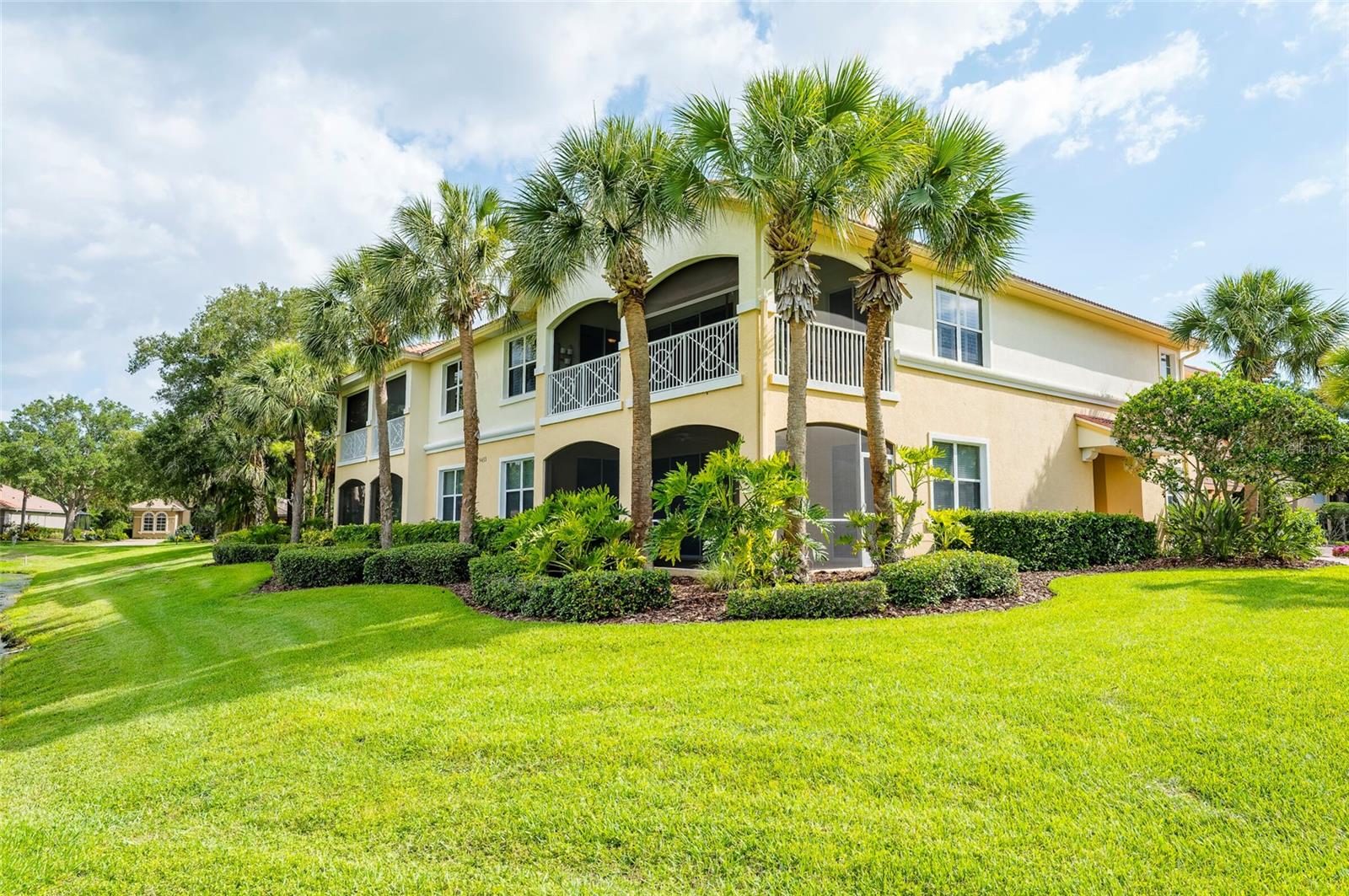 9453 NE DISCOVERY TER NE #201C, BRADENTON, FL, 34212