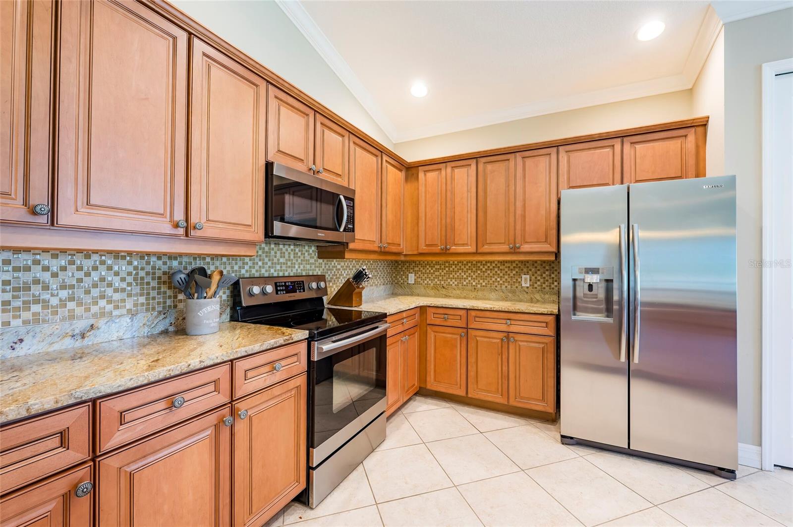 9453 NE DISCOVERY TER NE #201C, BRADENTON, FL, 34212