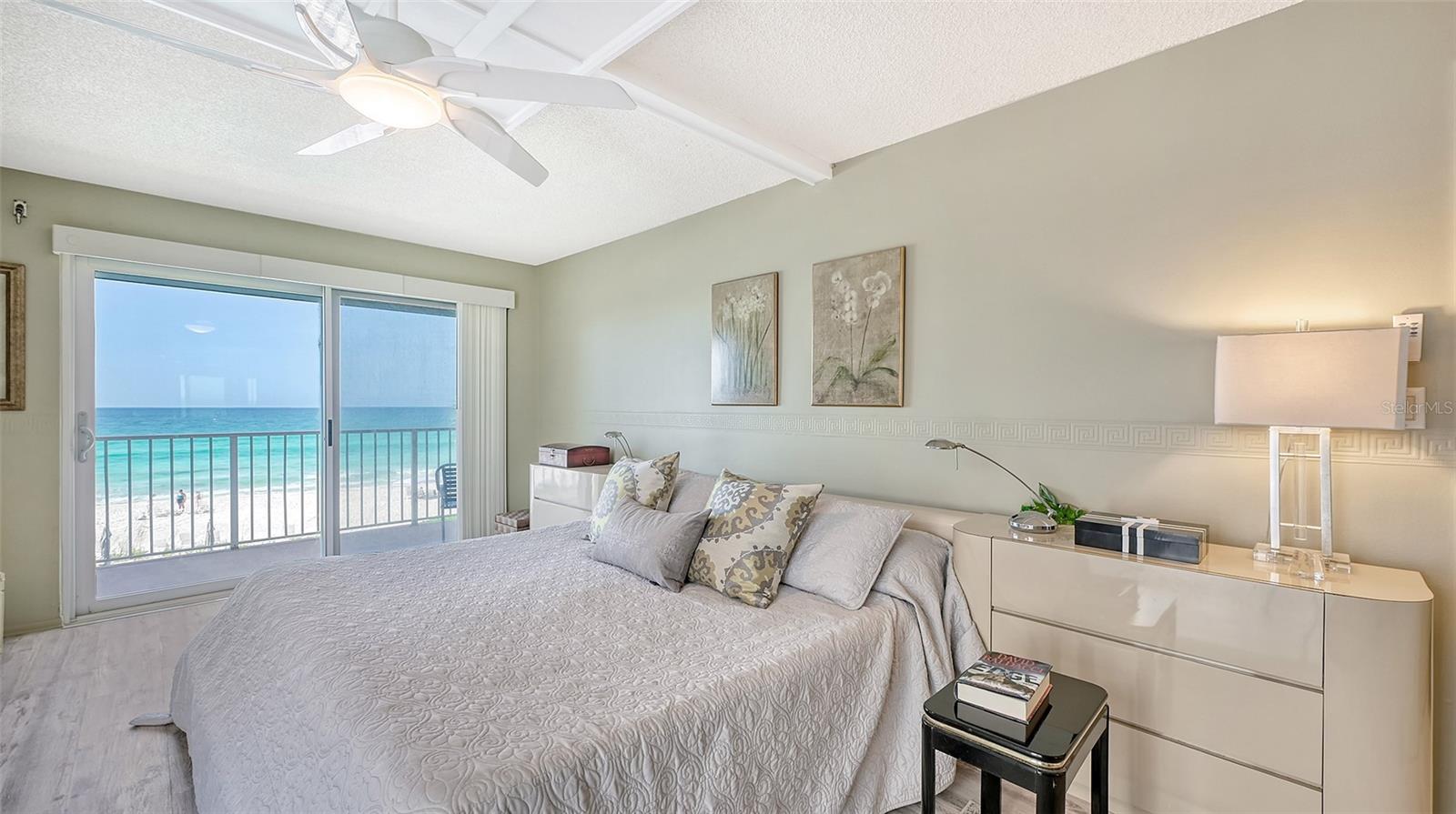 2301 GULF OF MEXICO DR #33N, LONGBOAT KEY, FL, 34228