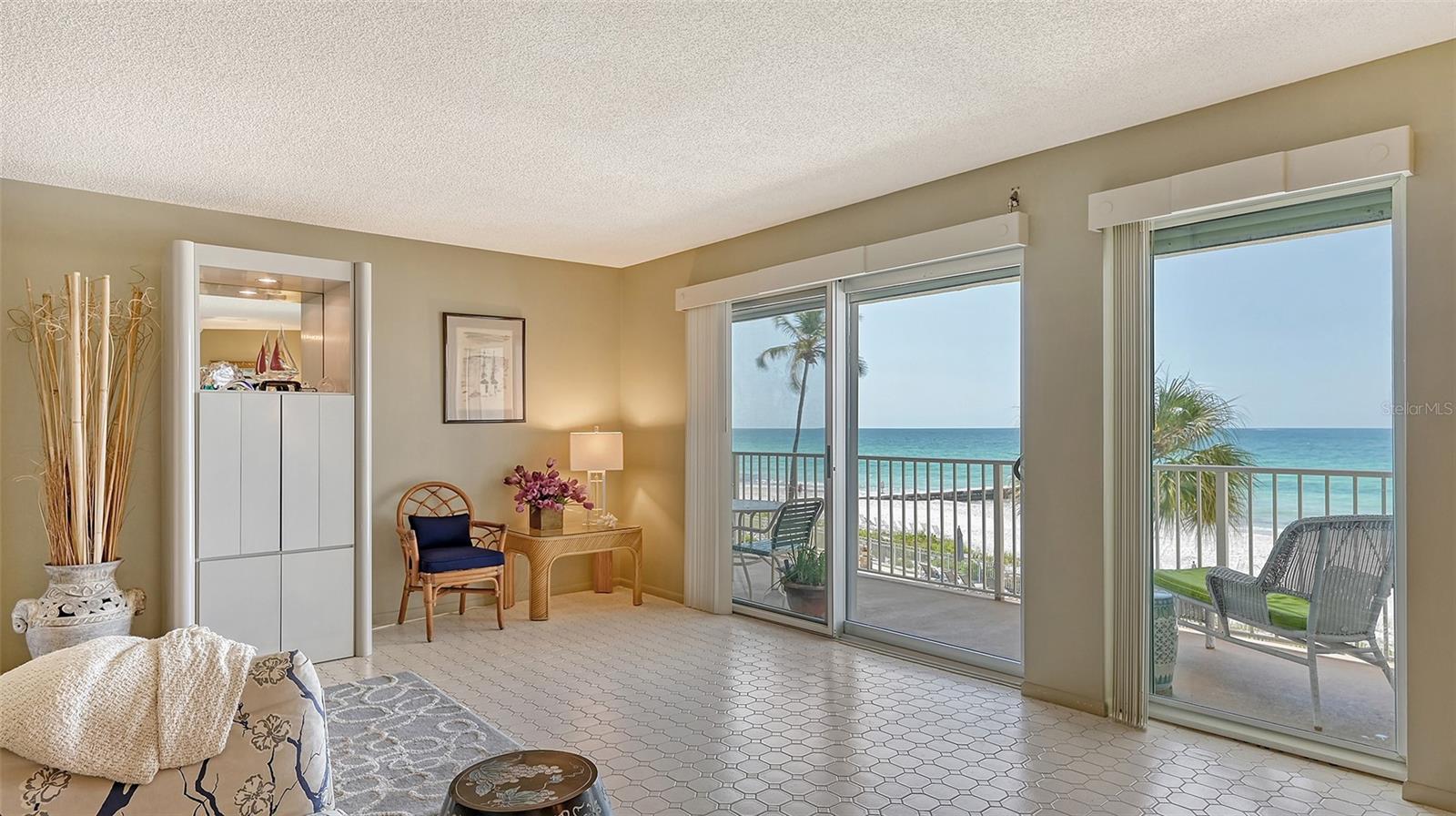2301 GULF OF MEXICO DR #33N, LONGBOAT KEY, FL, 34228