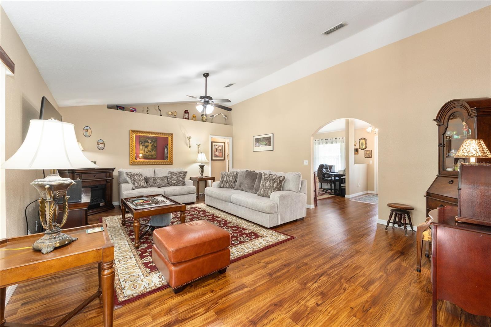 13855 SW HIGHWAY 484, DUNNELLON, FL, 34432