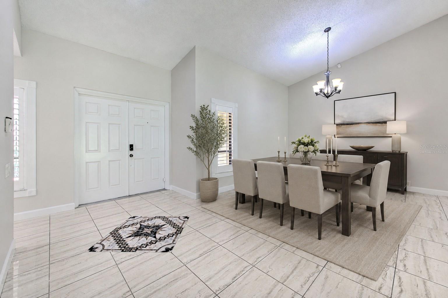 1704 CAPE BEND AVE, TAMPA, FL, 33613