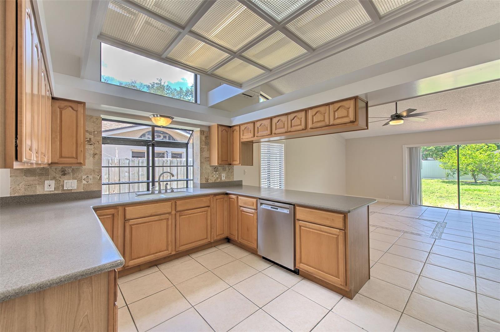1704 CAPE BEND AVE, TAMPA, FL, 33613