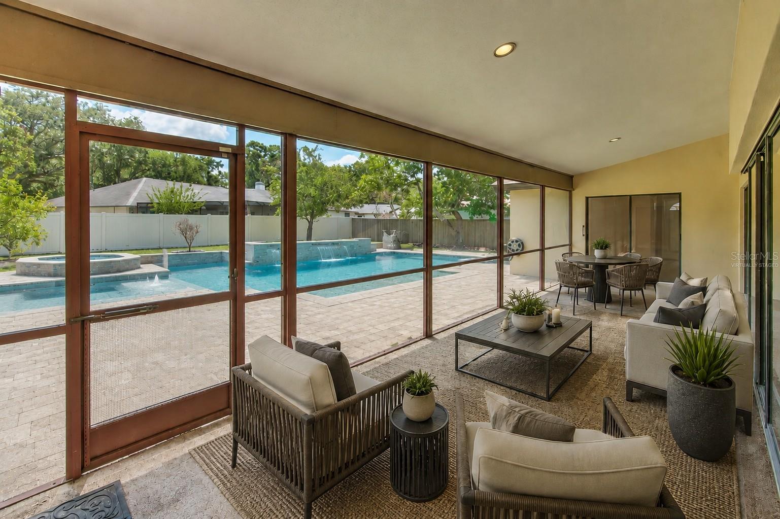 1704 CAPE BEND AVE, TAMPA, FL, 33613