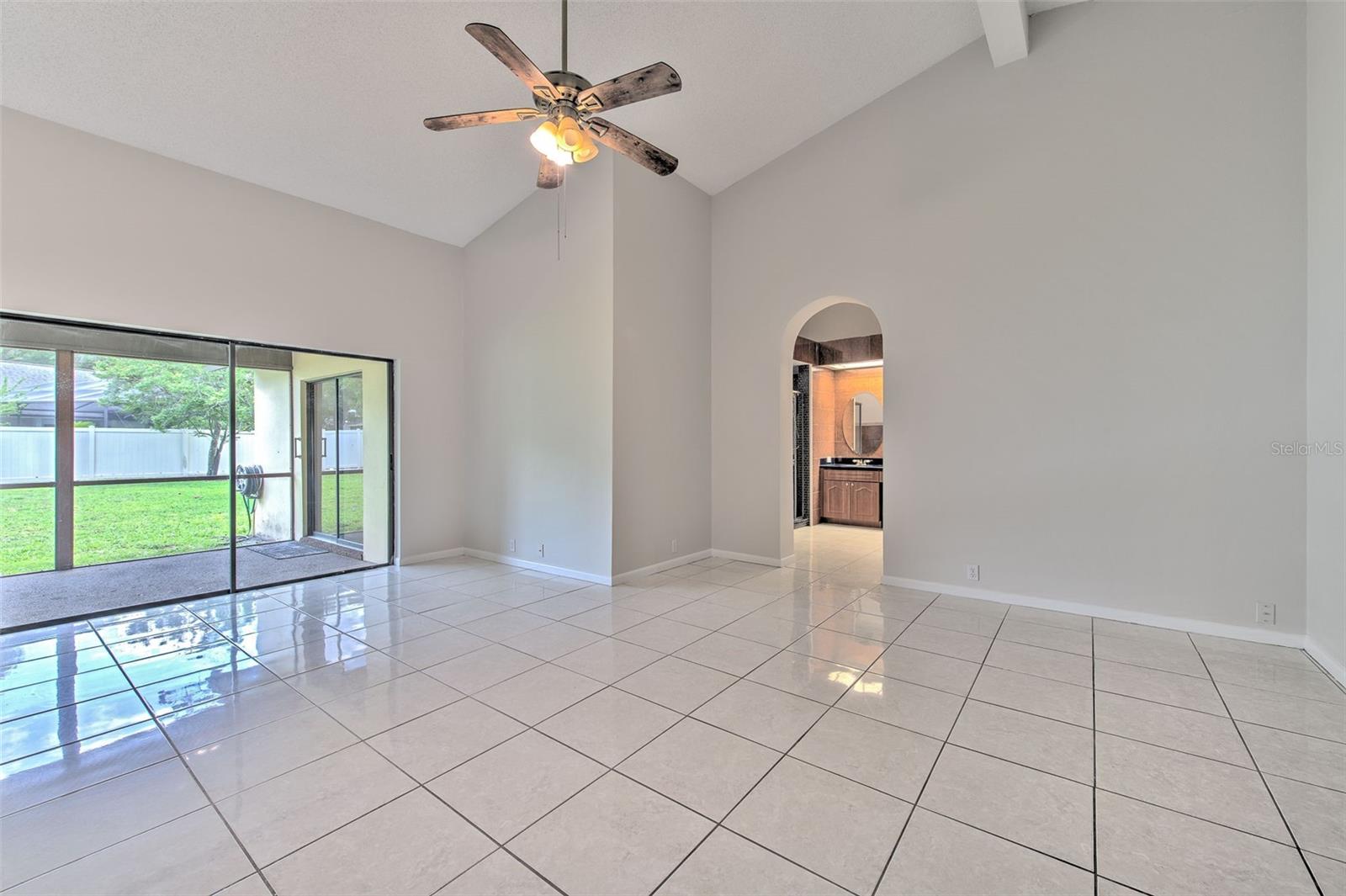1704 CAPE BEND AVE, TAMPA, FL, 33613