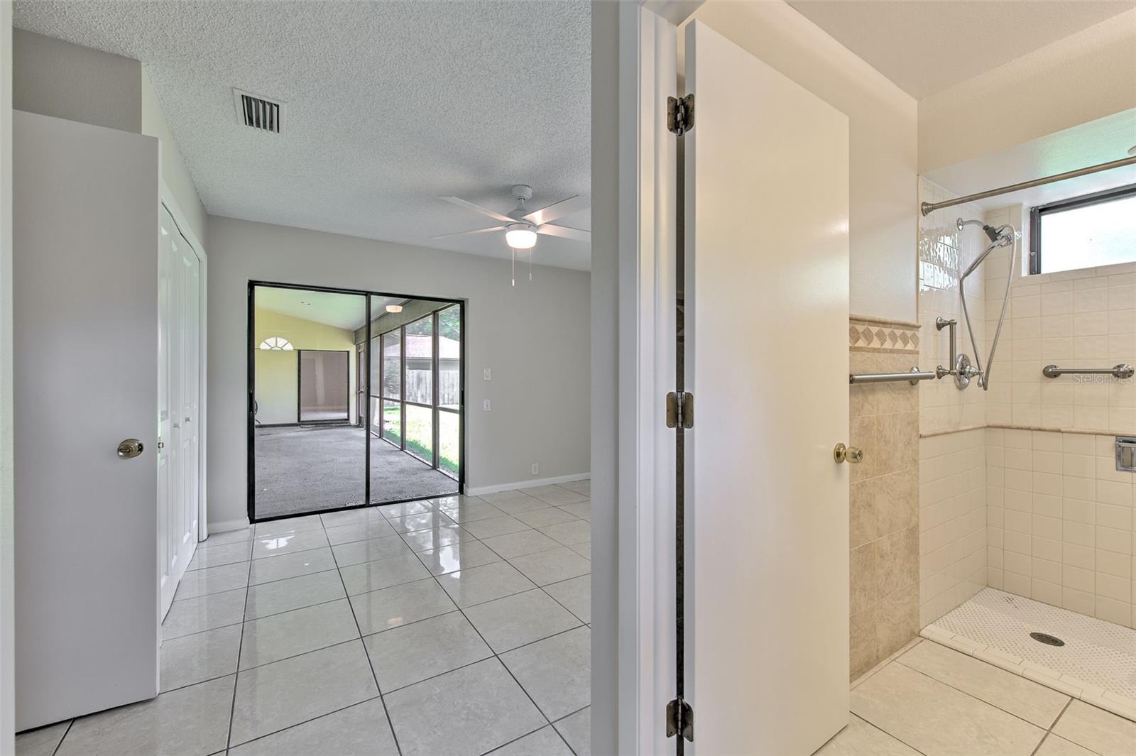 1704 CAPE BEND AVE, TAMPA, FL, 33613