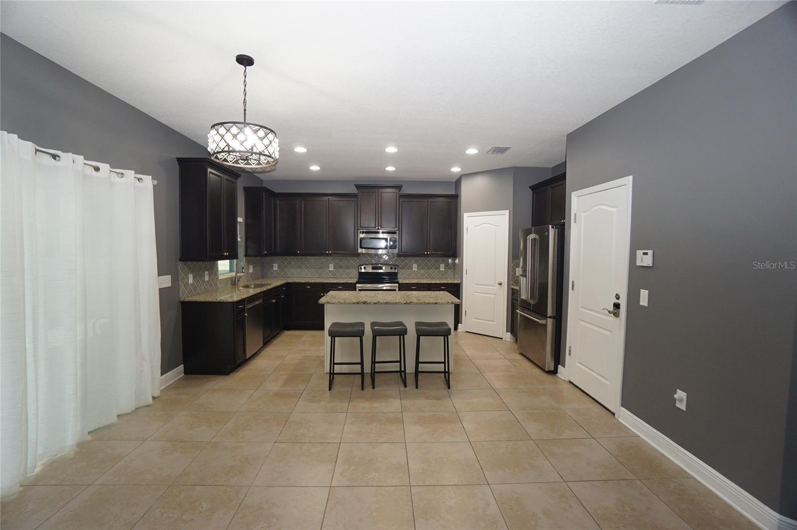 7303 S SHAMROCK RD, TAMPA, FL, 33616