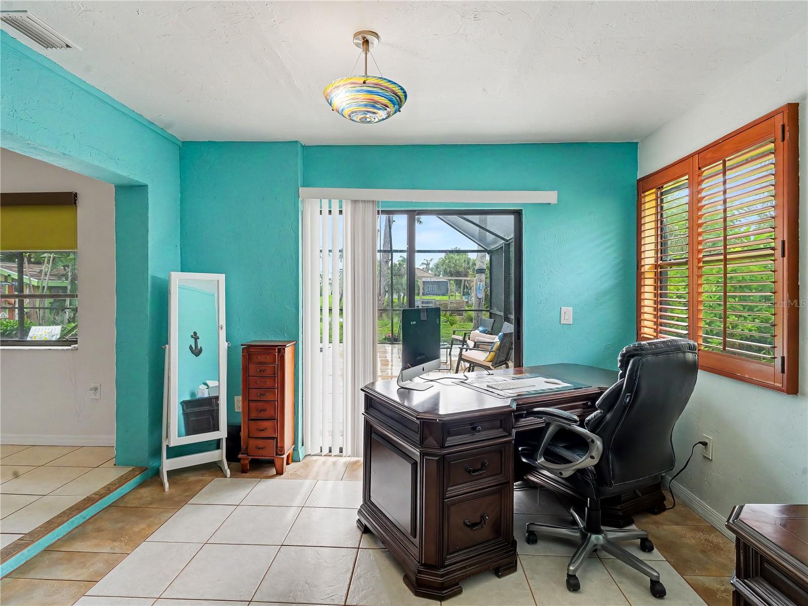 2320 LAKE SHORE DR, NOKOMIS, FL, 34275
