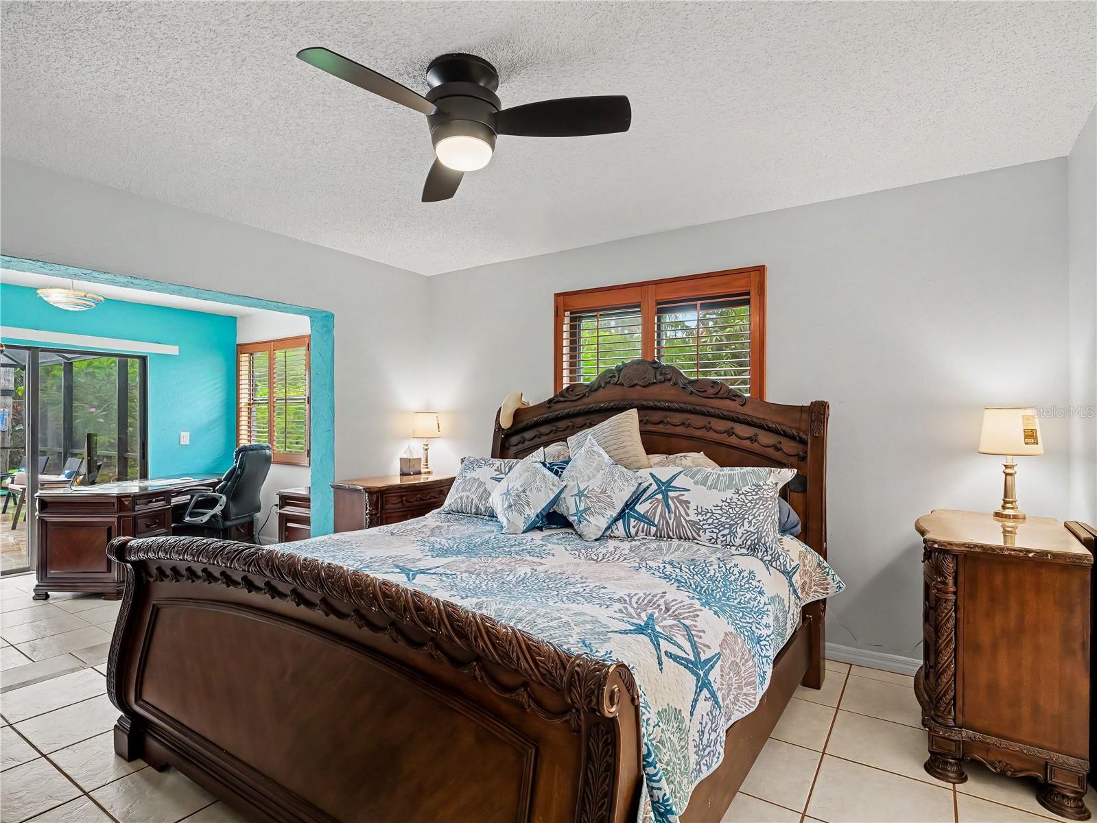 2320 LAKE SHORE DR, NOKOMIS, FL, 34275