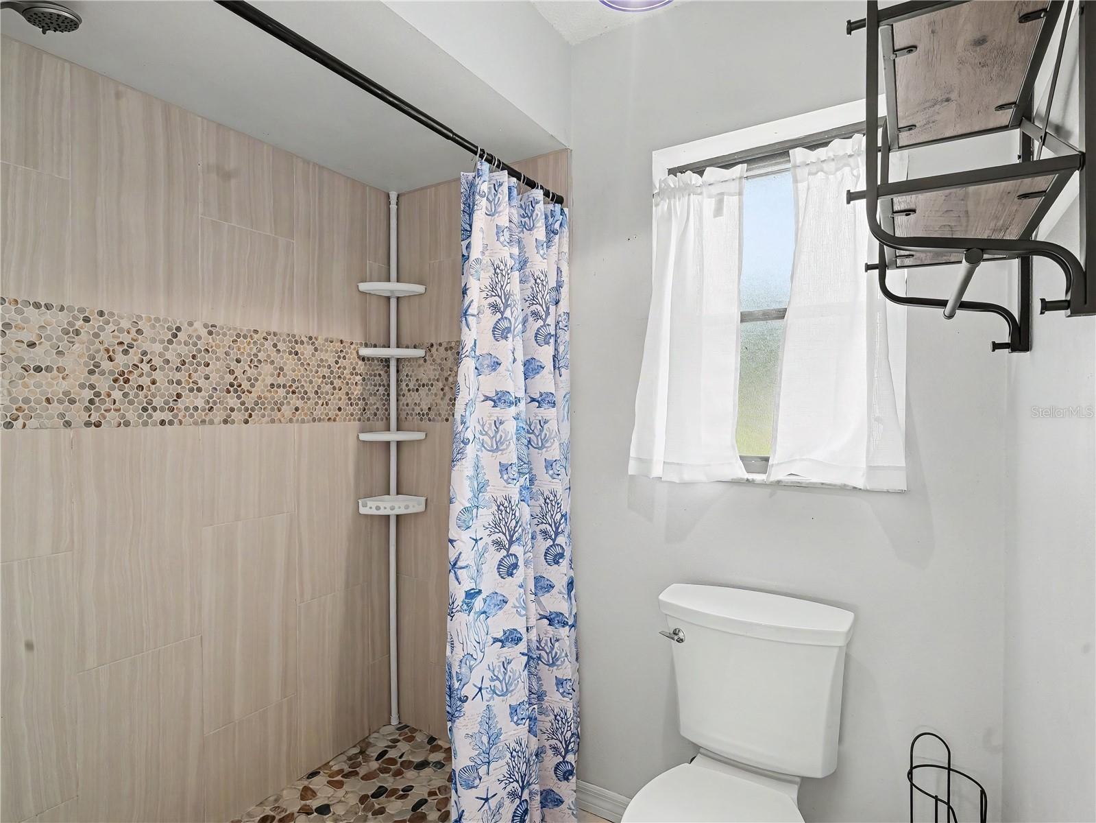 2320 LAKE SHORE DR, NOKOMIS, FL, 34275