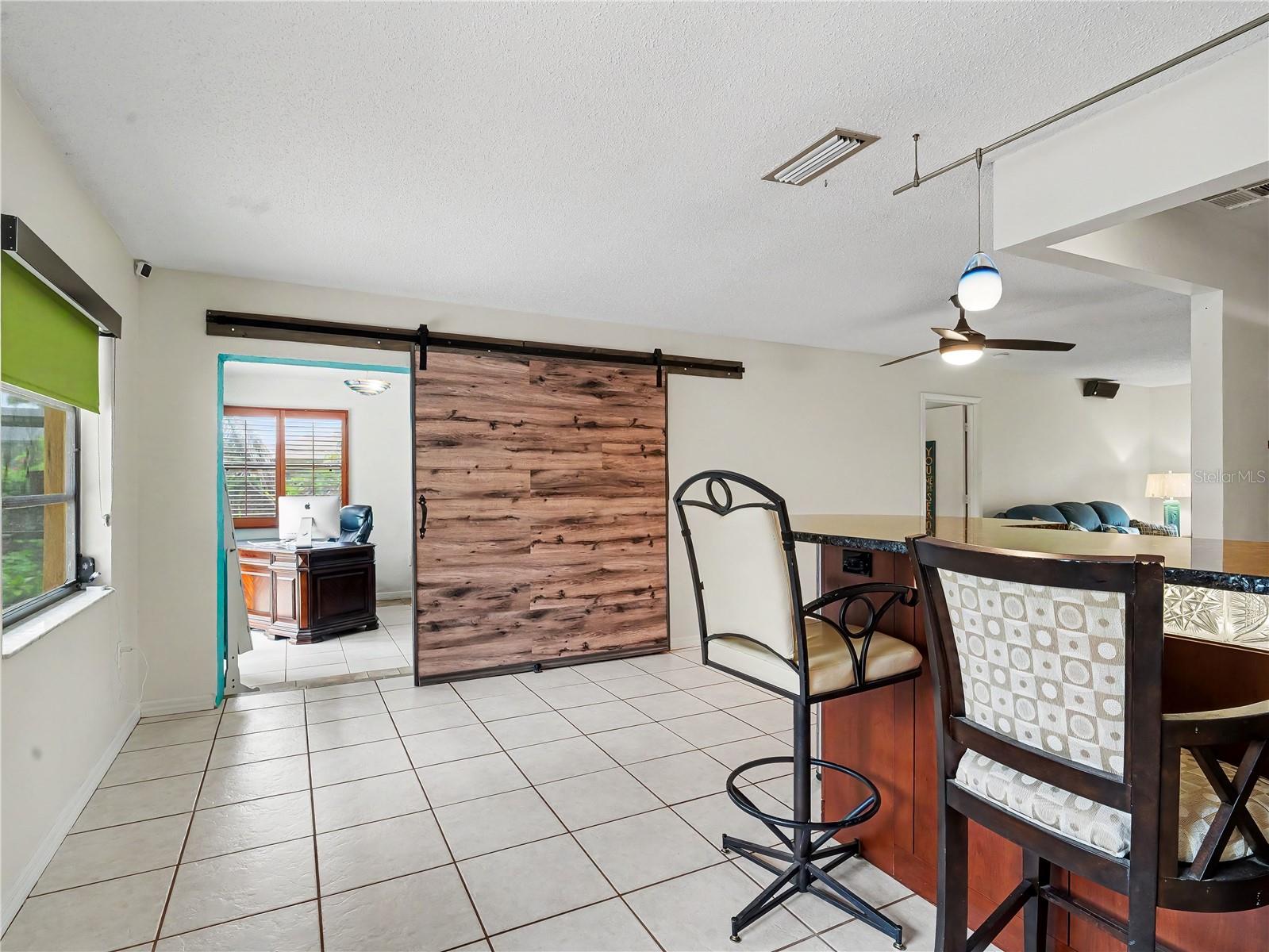 2320 LAKE SHORE DR, NOKOMIS, FL, 34275