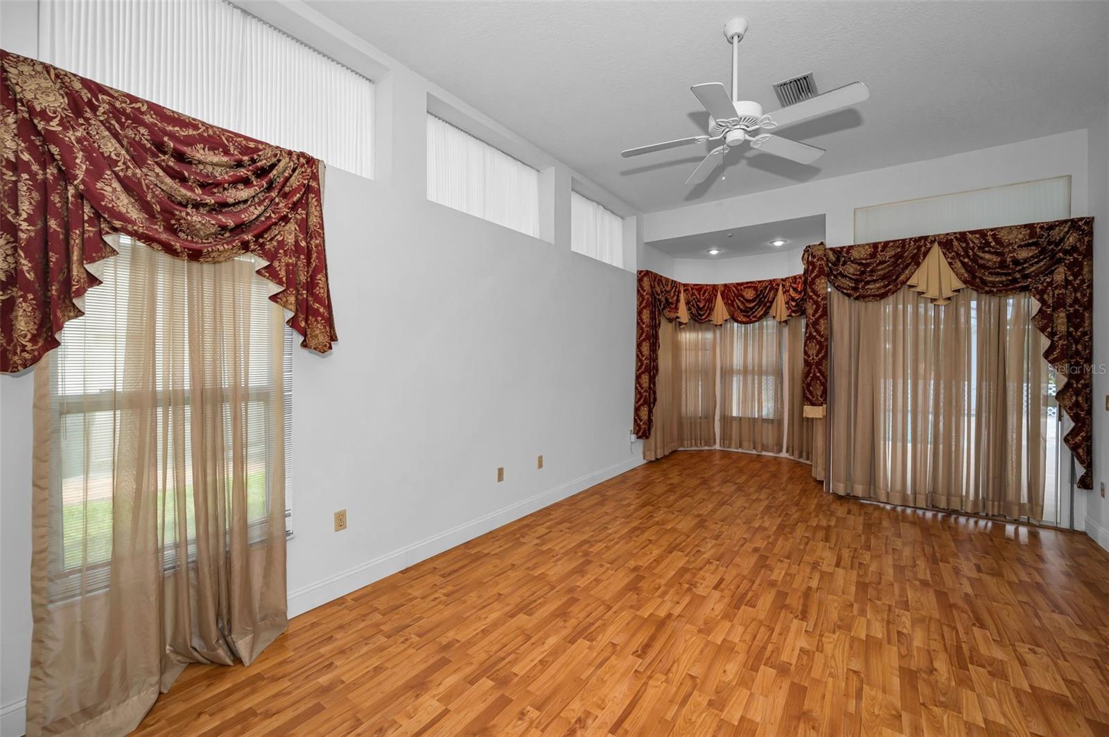 2714 RESNIK CIR W, PALM HARBOR, FL, 34683
