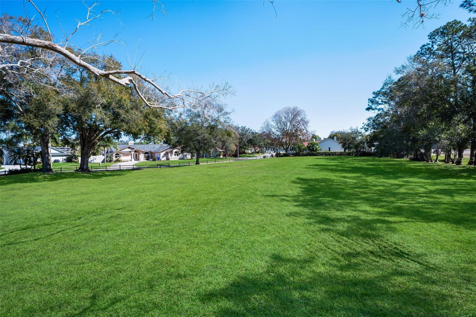 2714 RESNIK CIR W, PALM HARBOR, FL, 34683