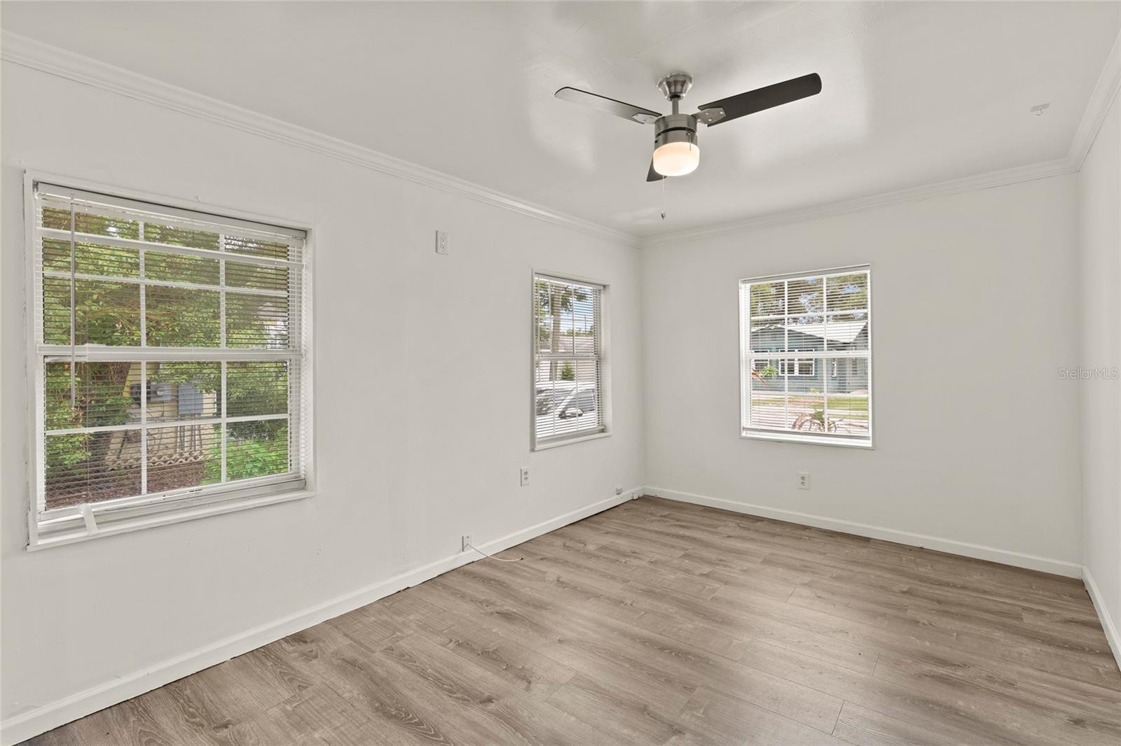 1605 E 29TH AVE, TAMPA, FL, 33605