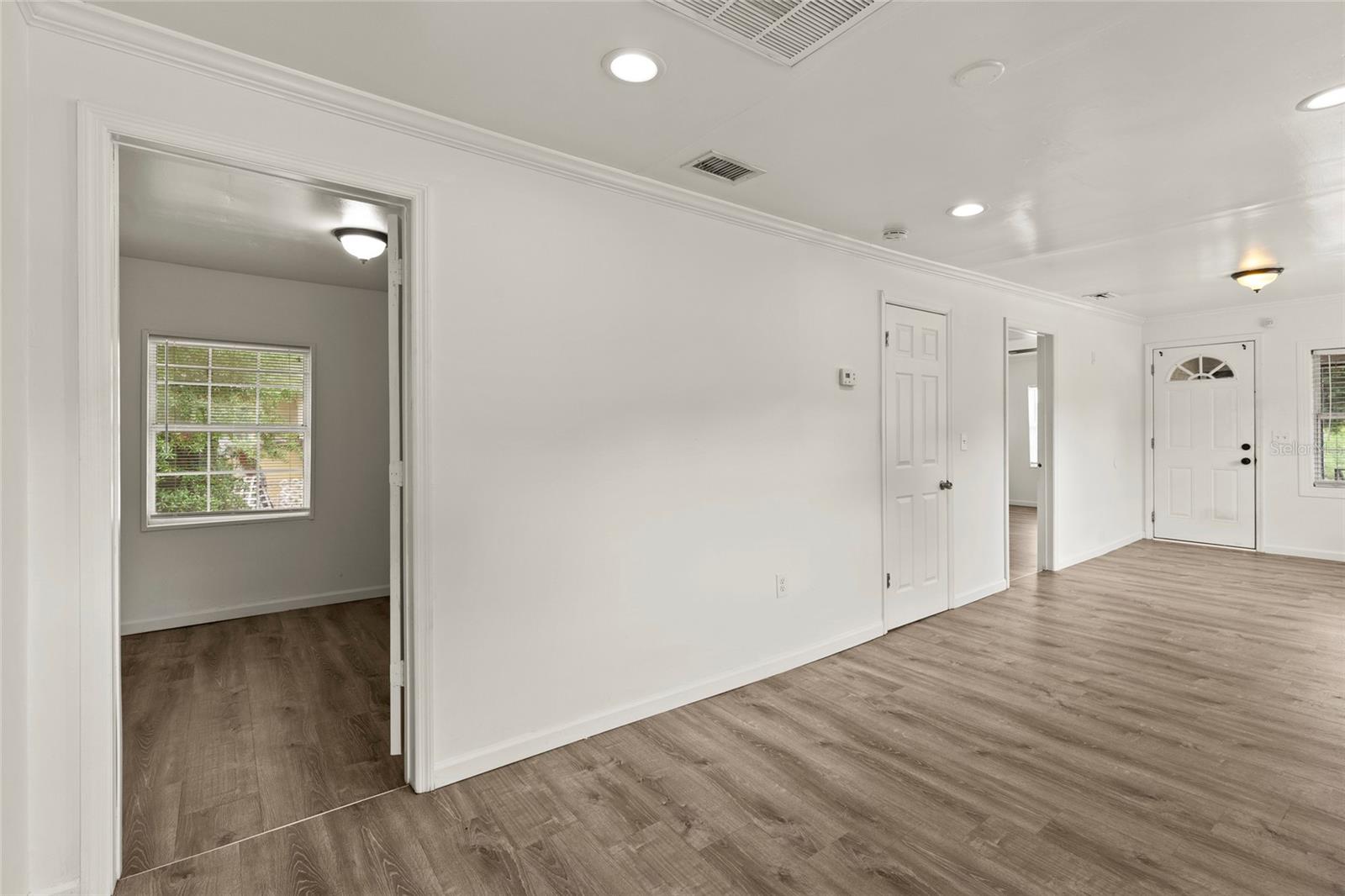 1605 E 29TH AVE, TAMPA, FL, 33605